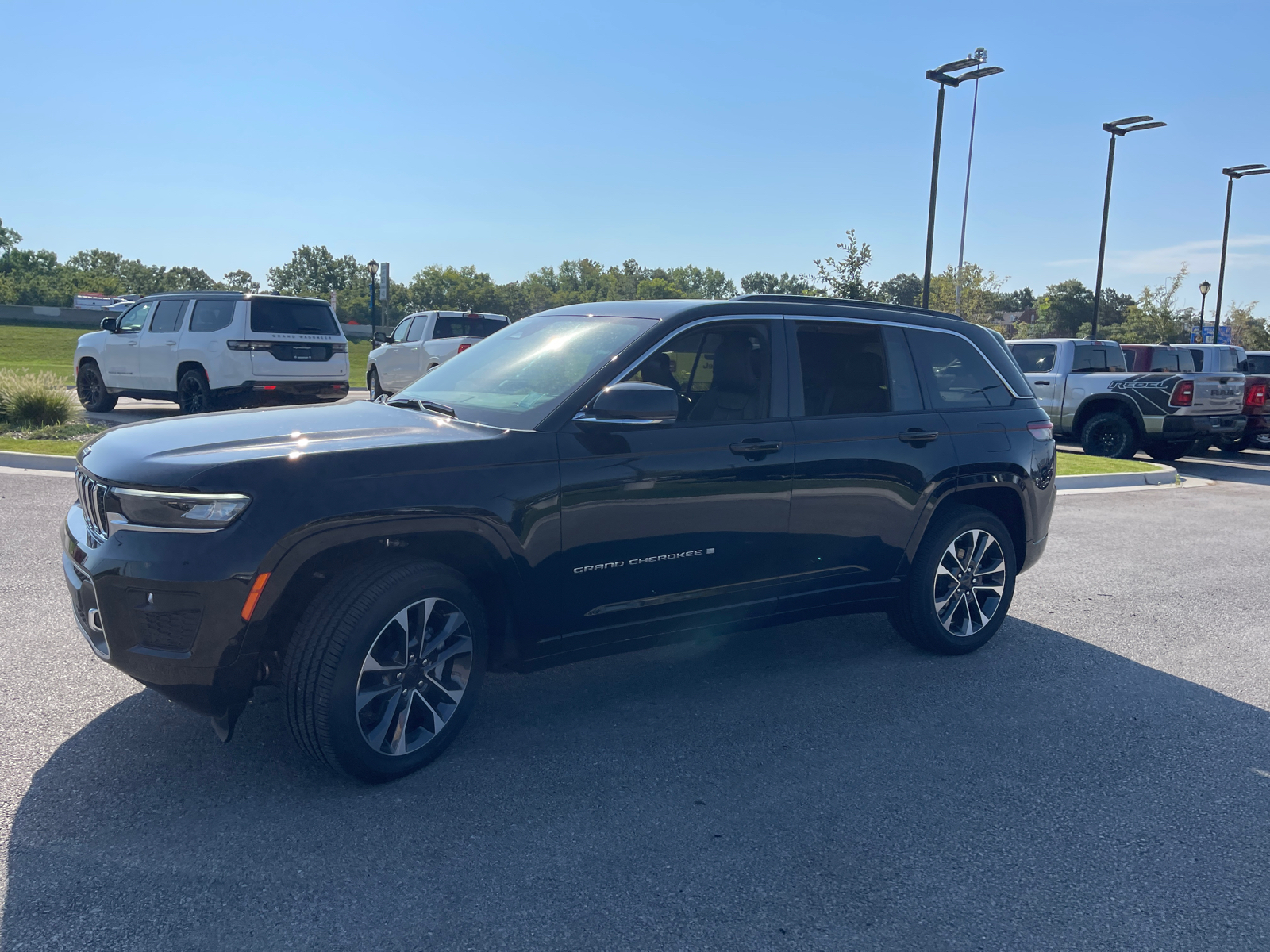 2024 Jeep Grand Cherokee Overland 4