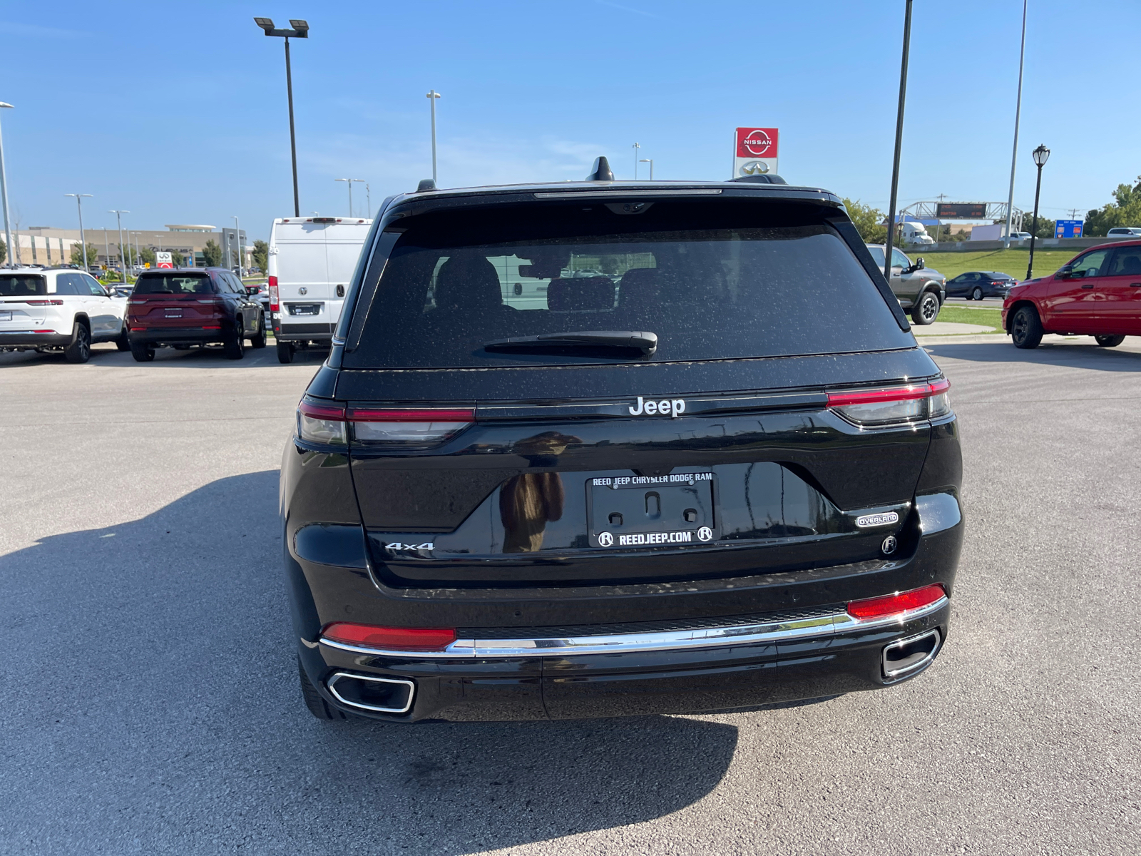 2024 Jeep Grand Cherokee Overland 8