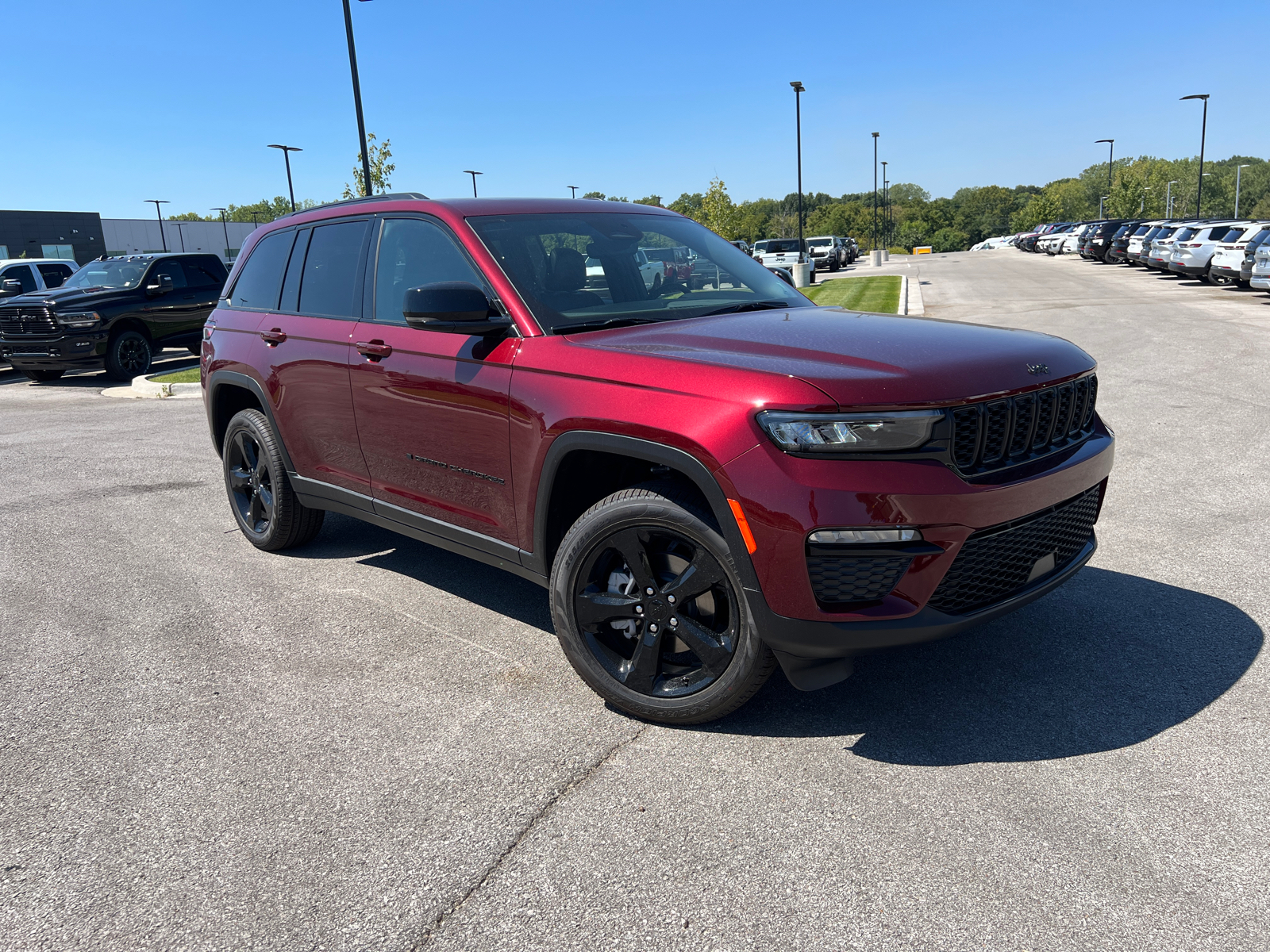 2024 Jeep Grand Cherokee Limited 1