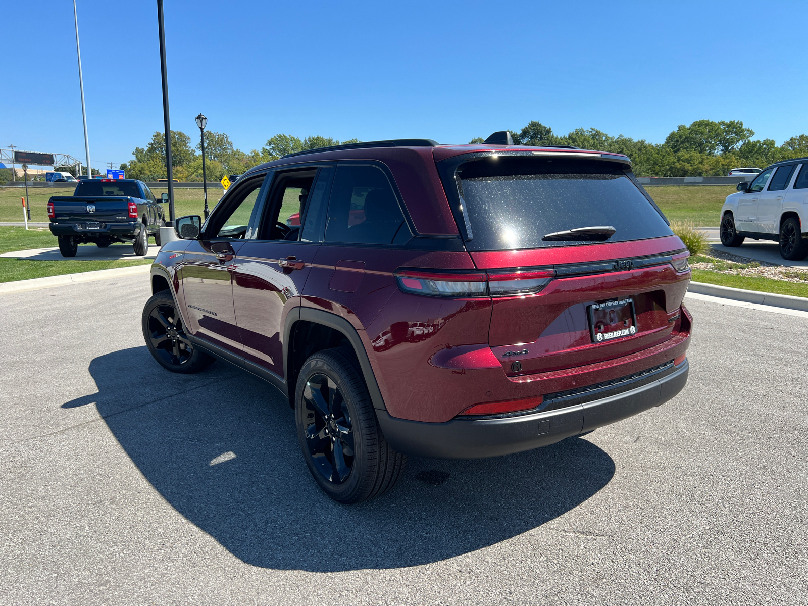 2024 Jeep Grand Cherokee Limited 7