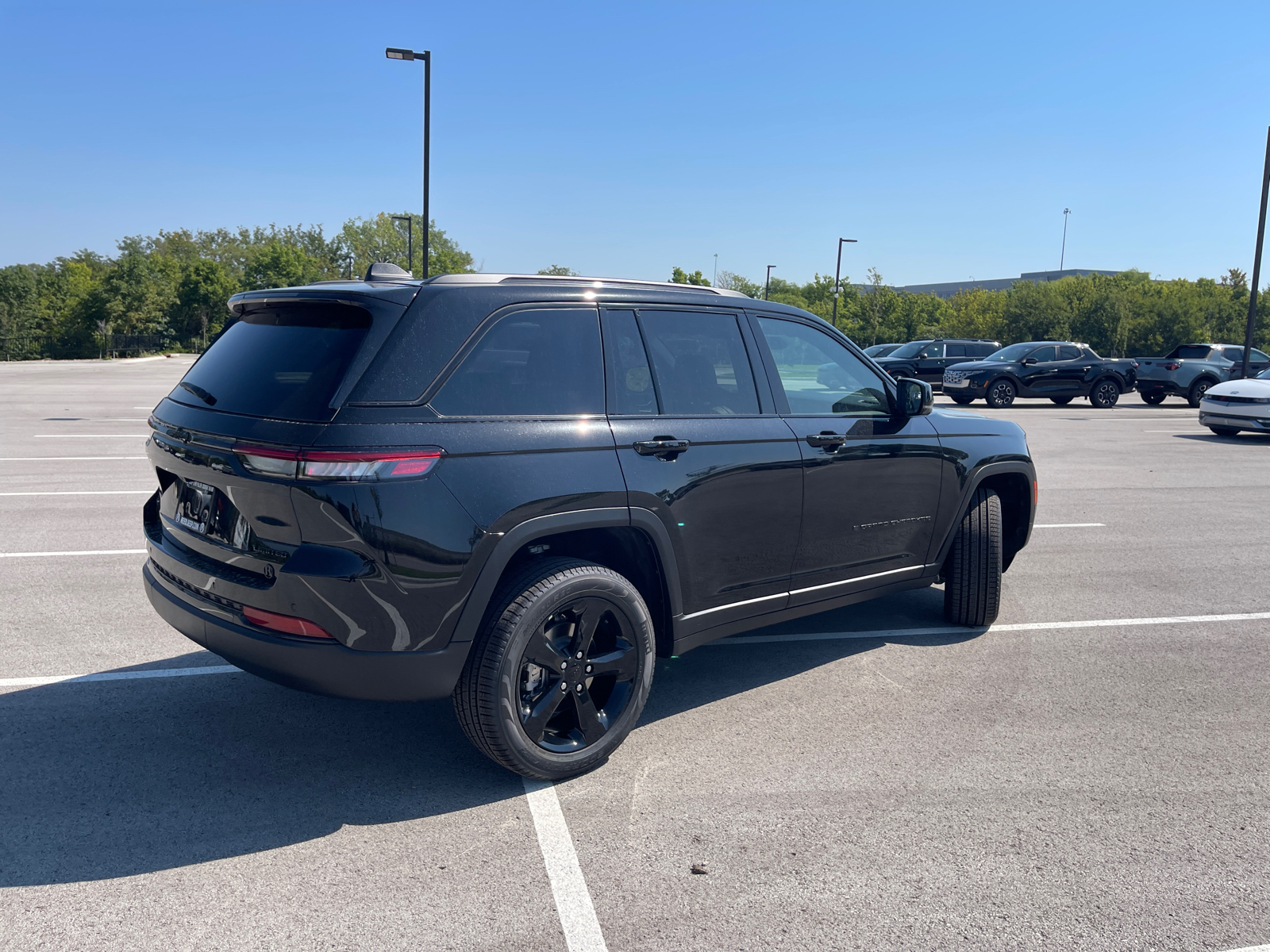 2024 Jeep Grand Cherokee Limited 9