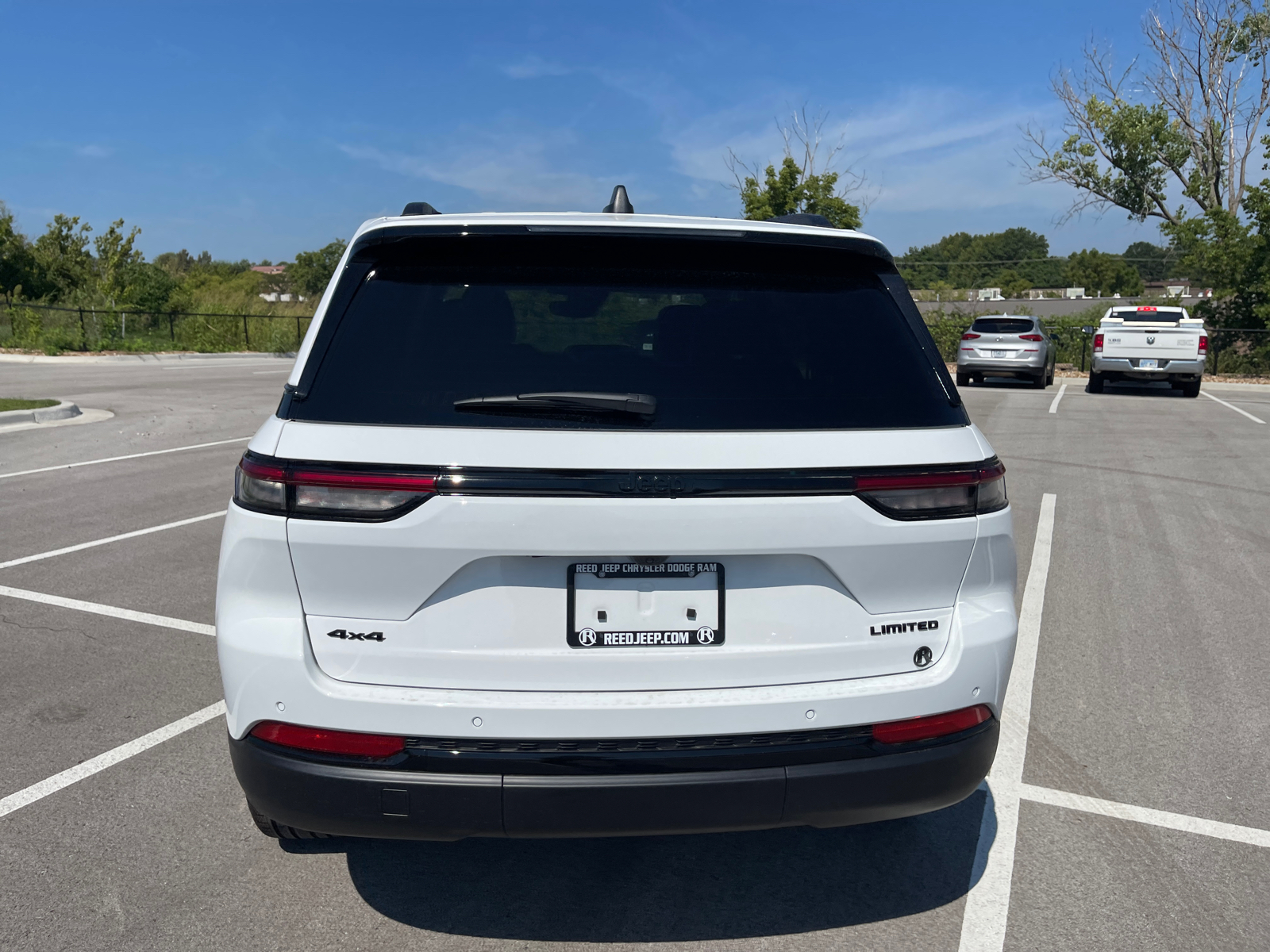 2024 Jeep Grand Cherokee Limited 8