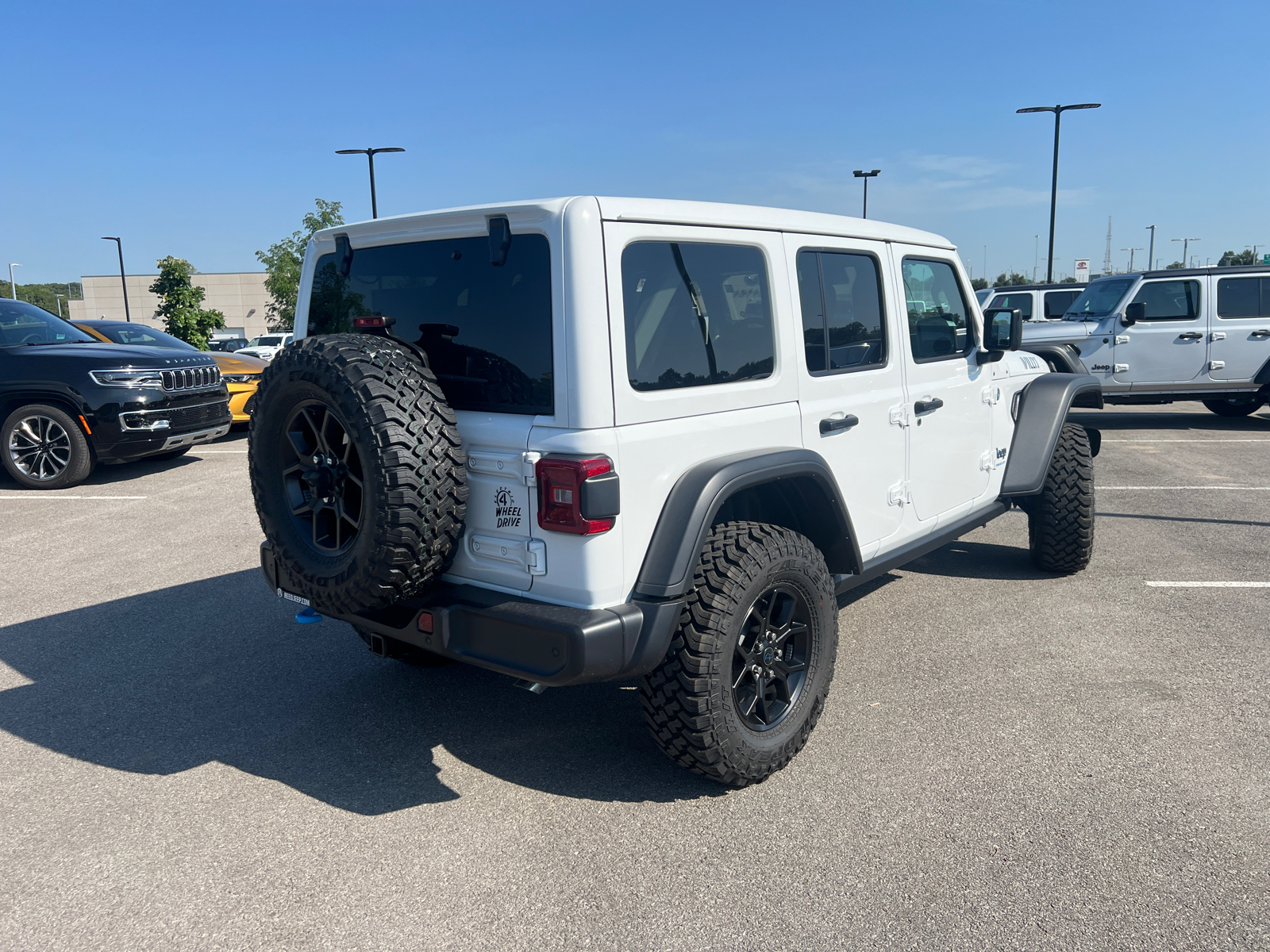 2024 Jeep Wrangler 4xe Willys 9