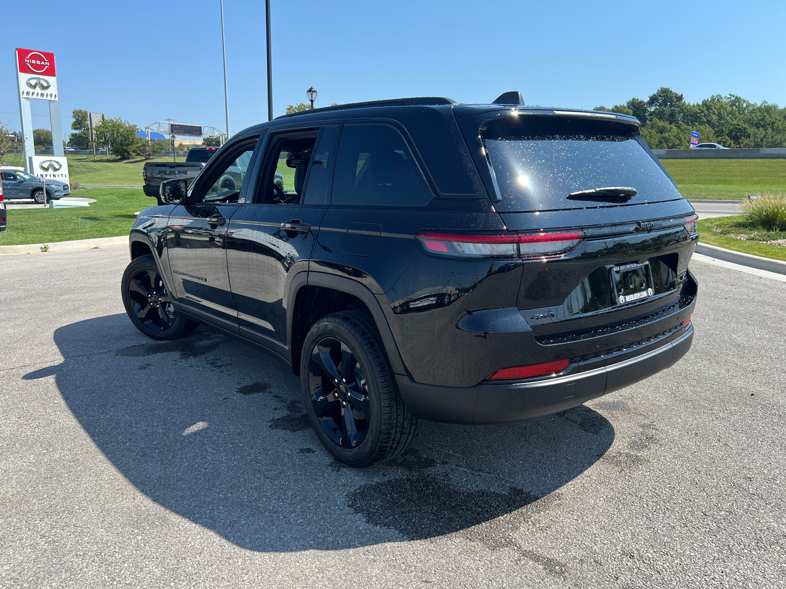 2024 Jeep Grand Cherokee Limited 7