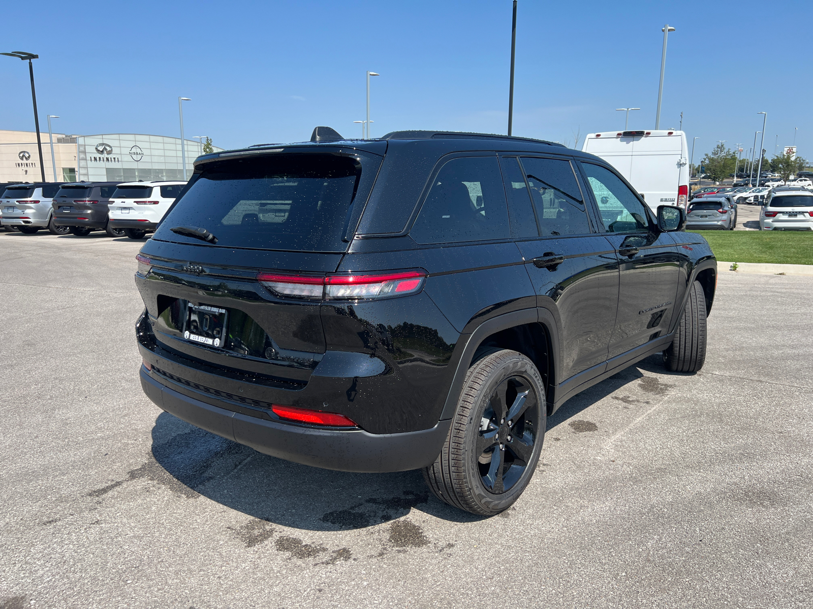 2024 Jeep Grand Cherokee Limited 9