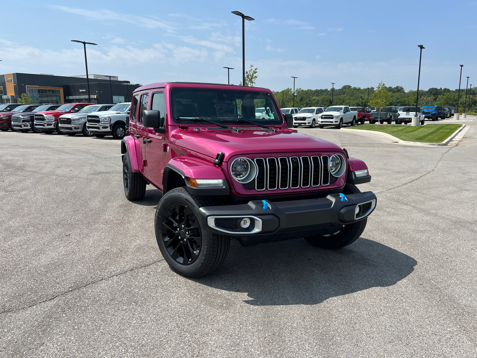 2024 Jeep Wrangler 4xe Sahara 2