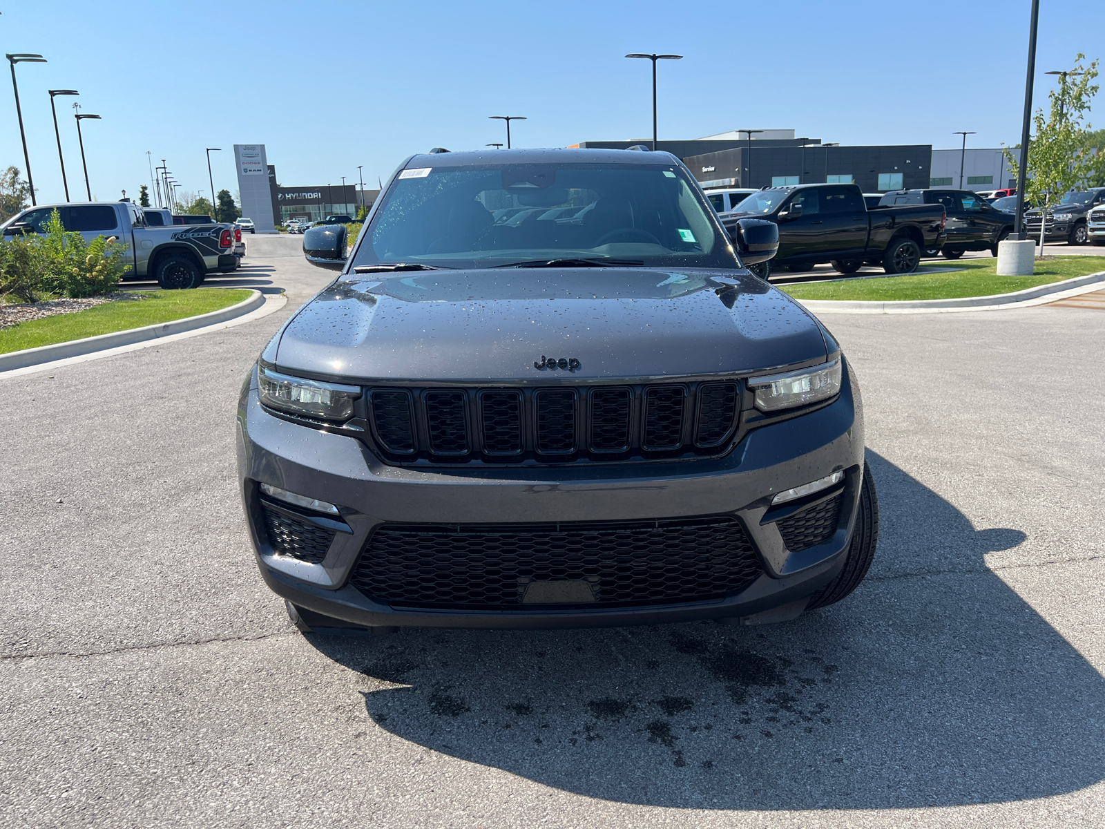 2024 Jeep Grand Cherokee Limited 3