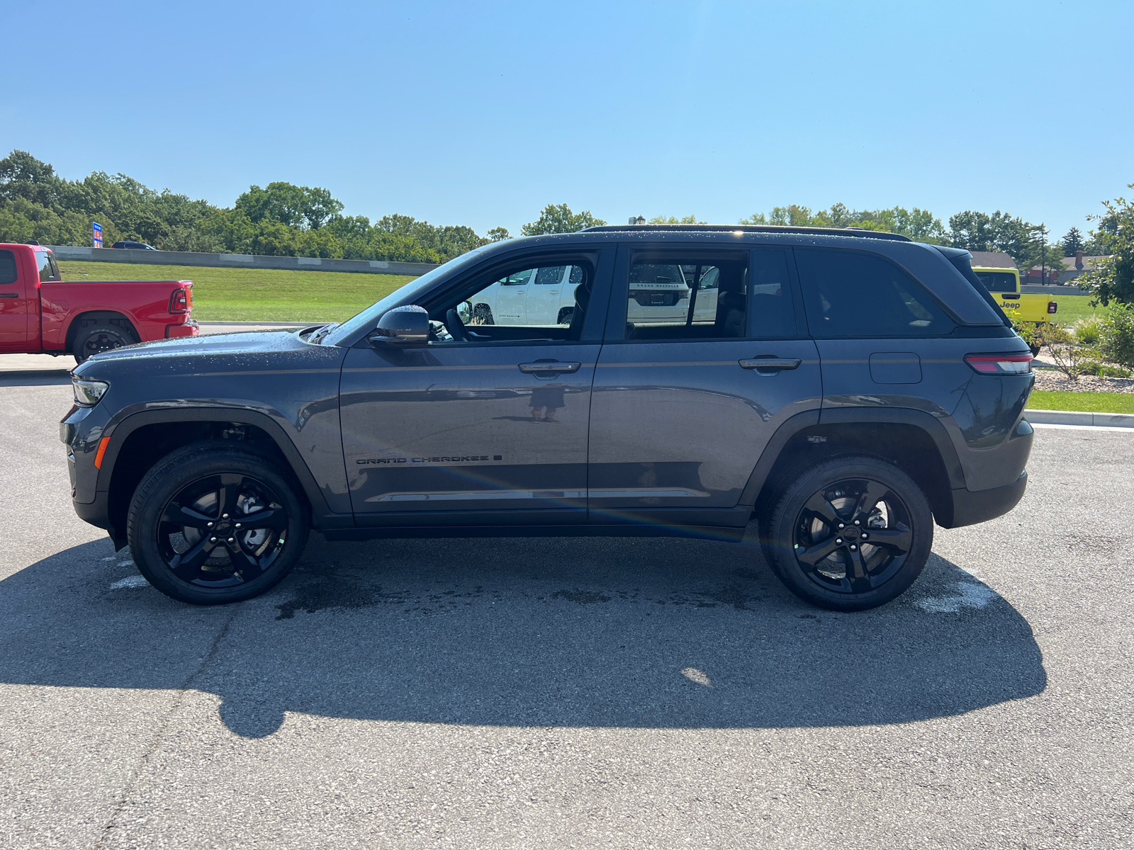 2024 Jeep Grand Cherokee Limited 5