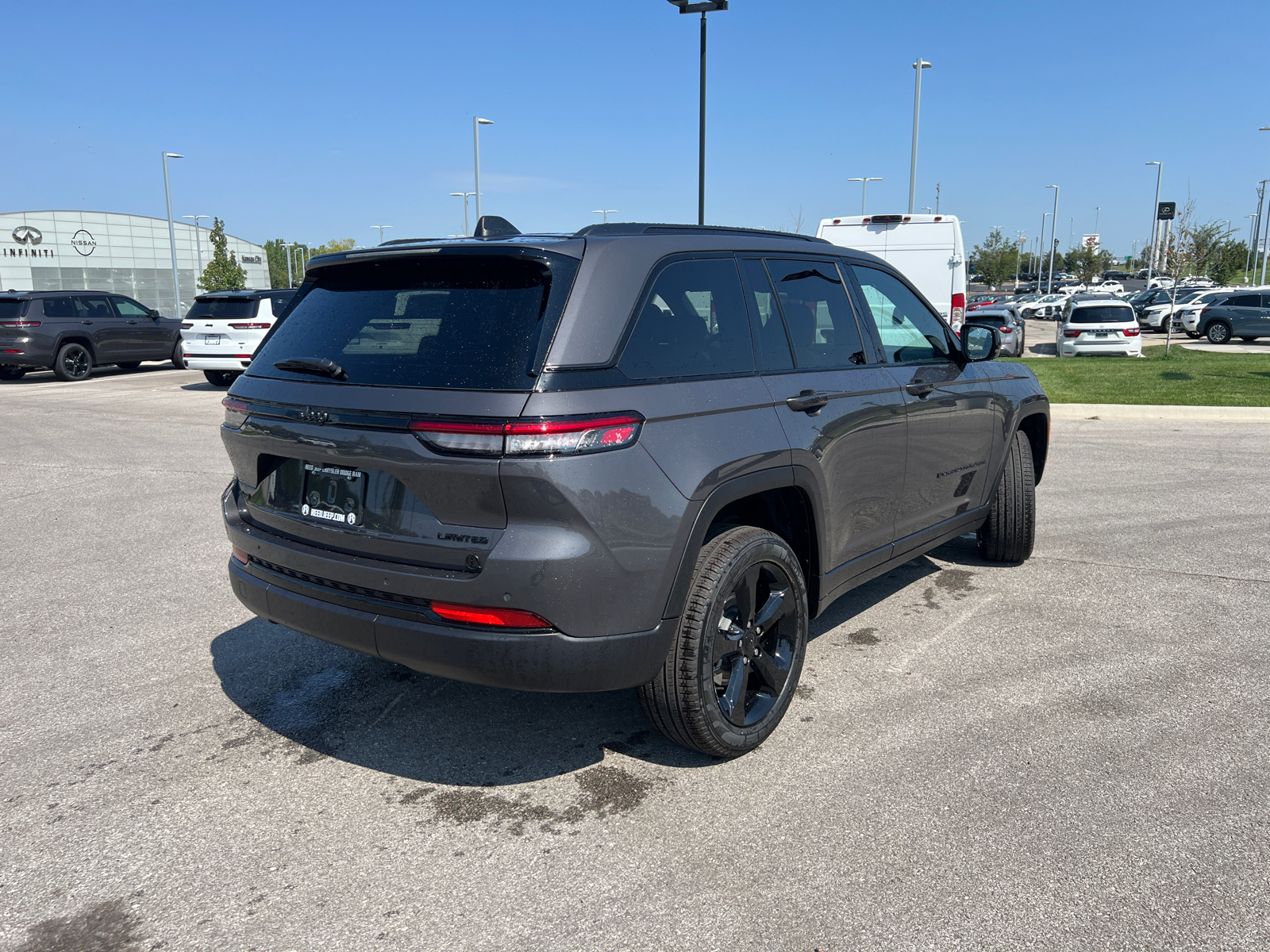 2024 Jeep Grand Cherokee Limited 9