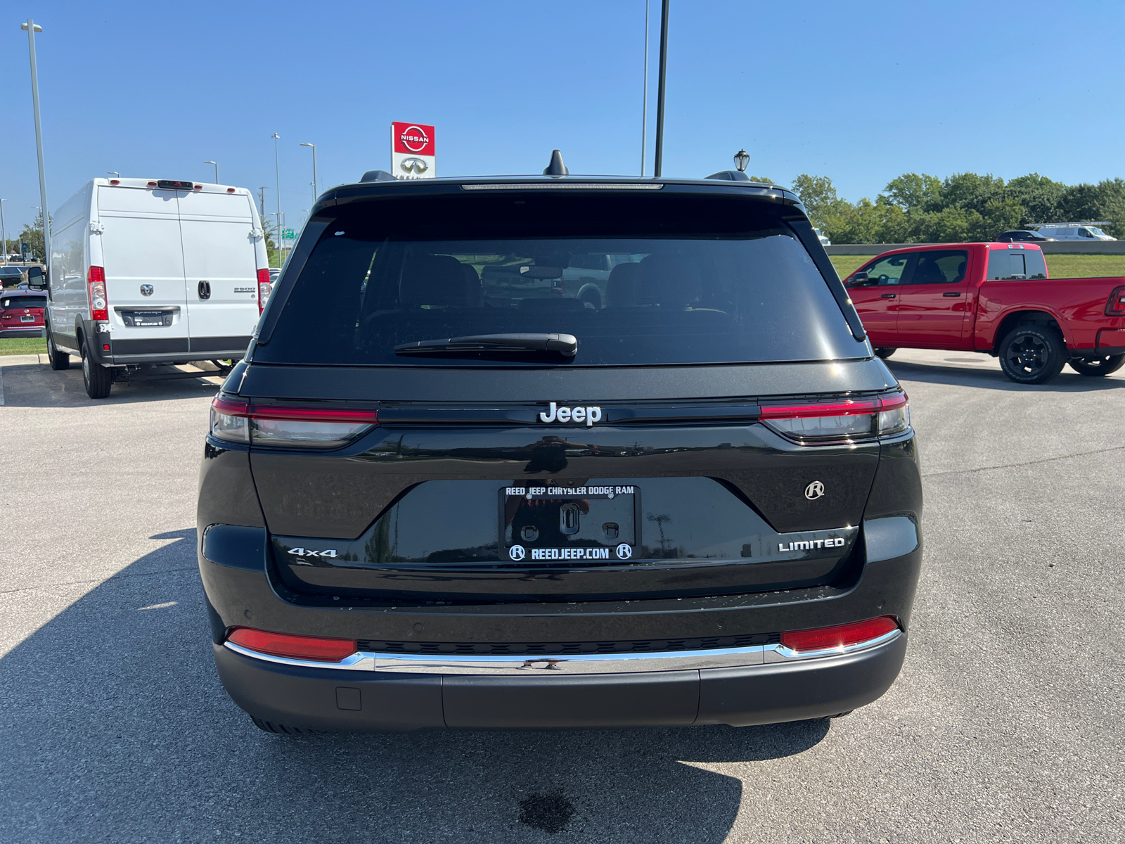 2024 Jeep Grand Cherokee Limited 8