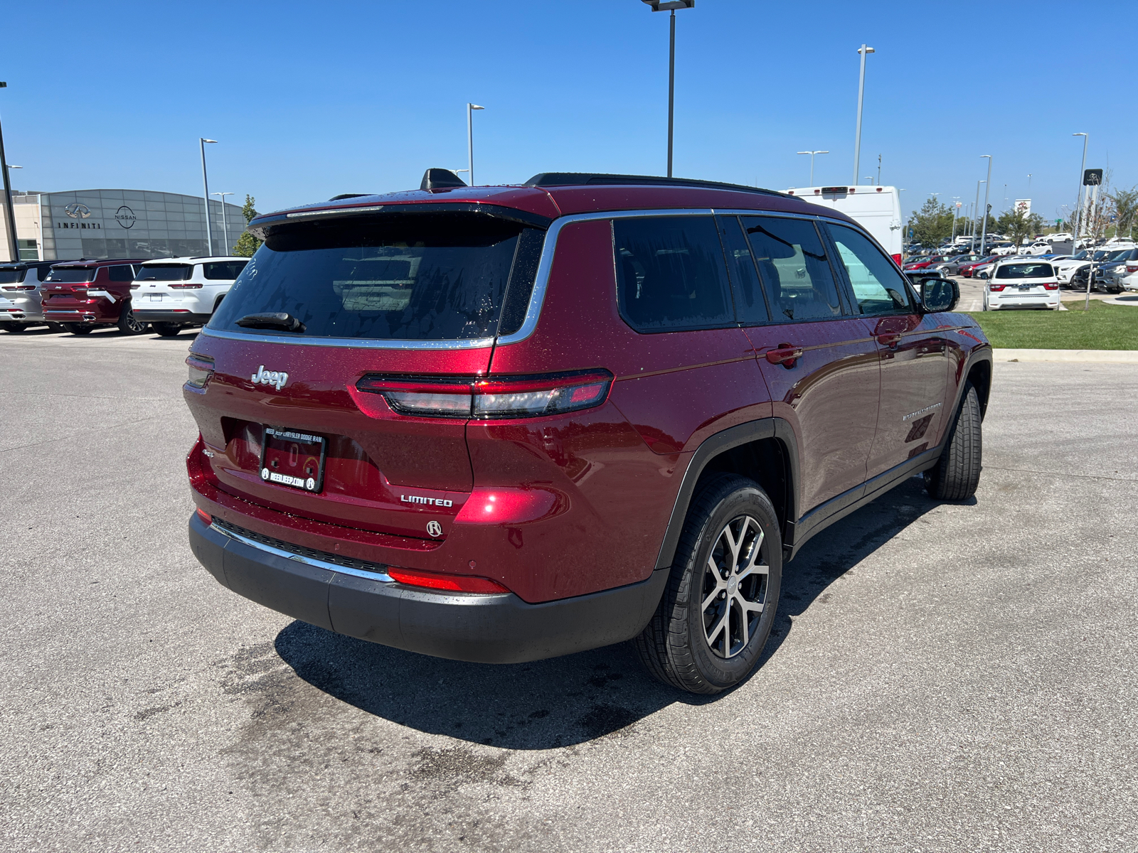 2024 Jeep Grand Cherokee L Limited 9