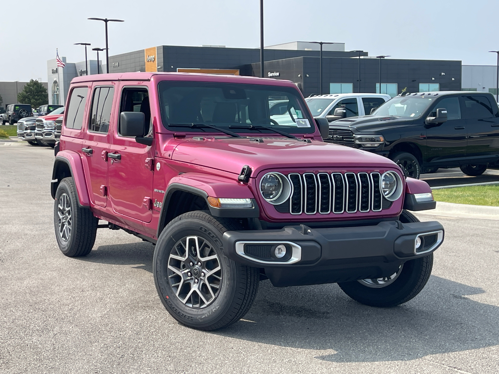 2024 Jeep Wrangler Sahara 2