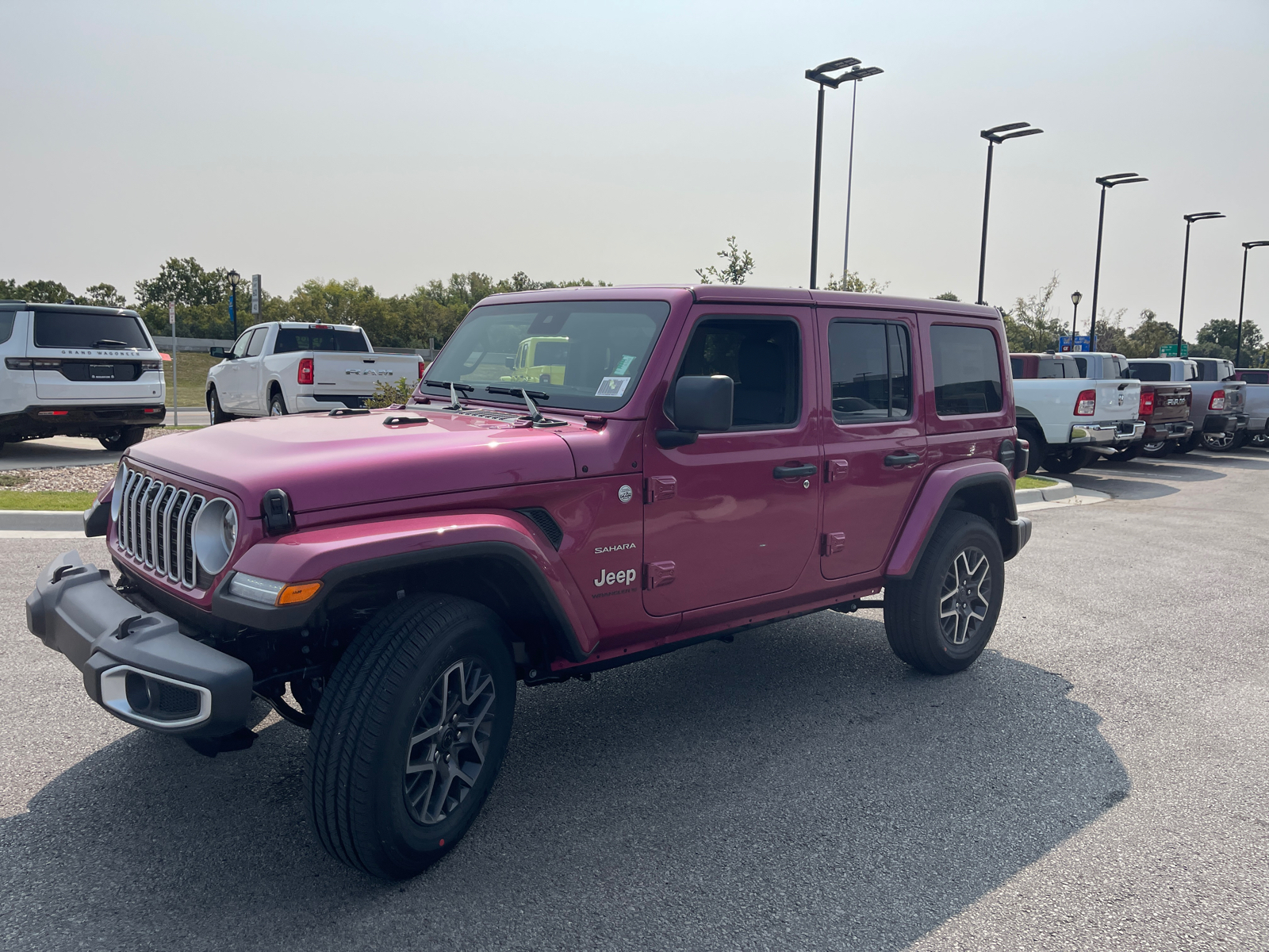 2024 Jeep Wrangler Sahara 4