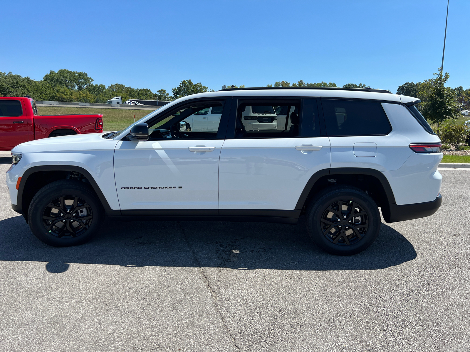 2024 Jeep Grand Cherokee L Altitude X 5