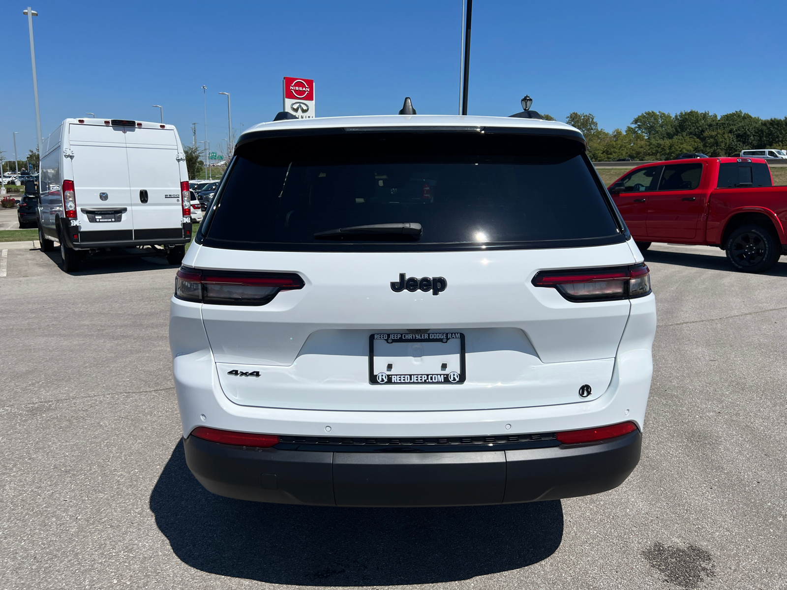 2024 Jeep Grand Cherokee L Altitude X 8