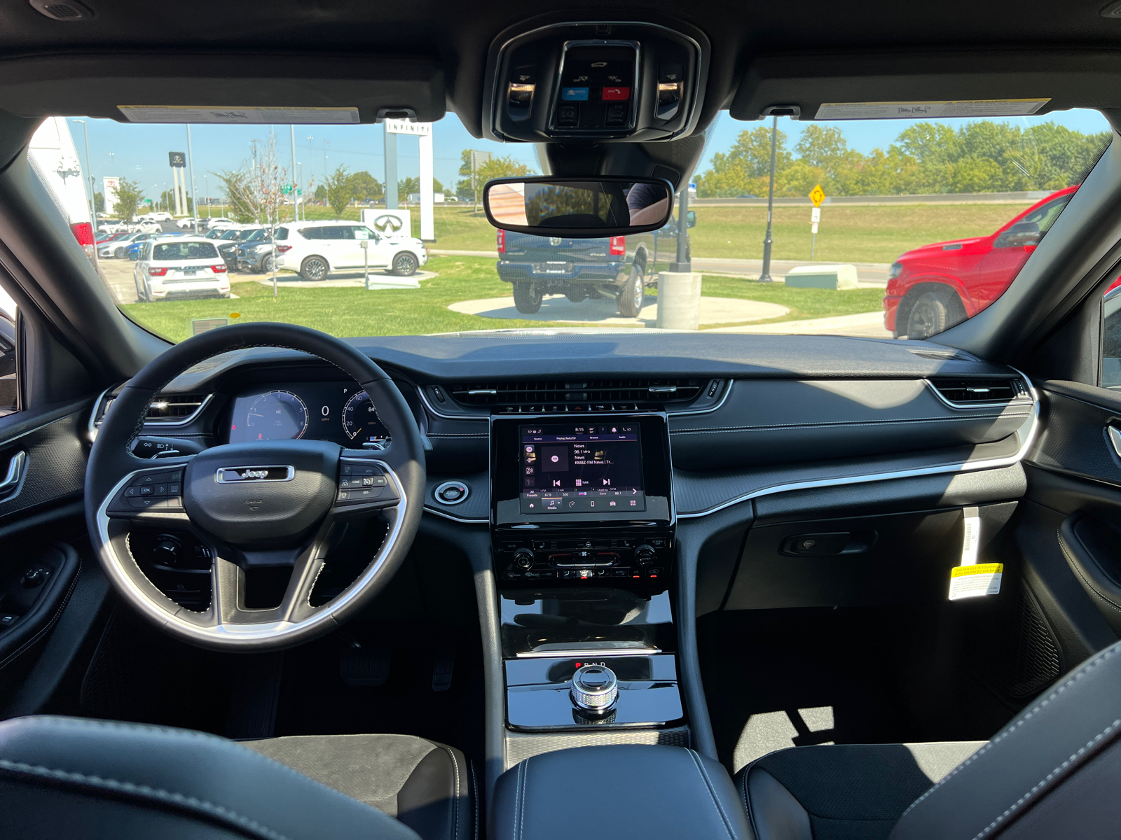 2024 Jeep Grand Cherokee L Altitude X 15