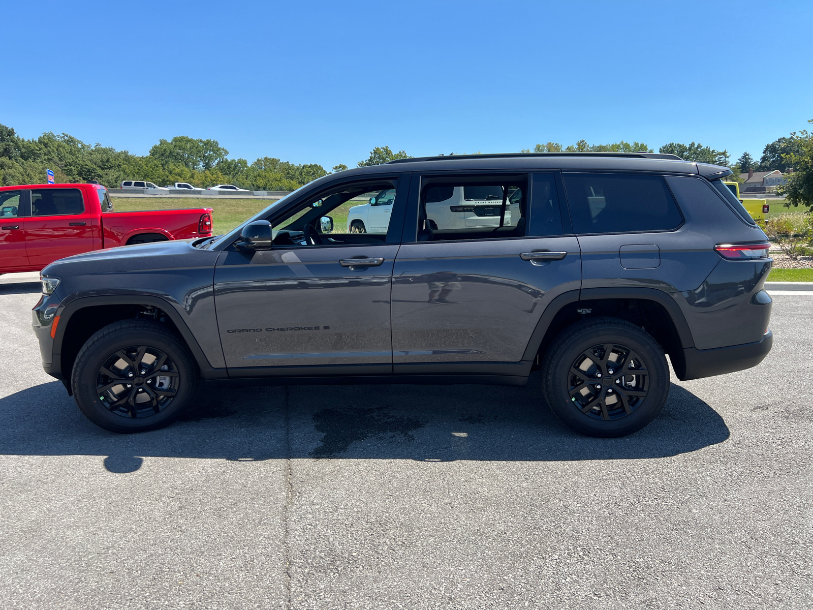 2024 Jeep Grand Cherokee L Altitude X 5