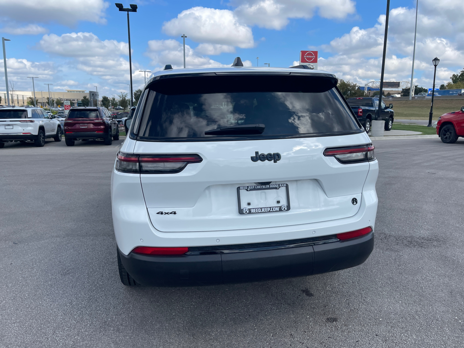 2024 Jeep Grand Cherokee L Altitude X 8