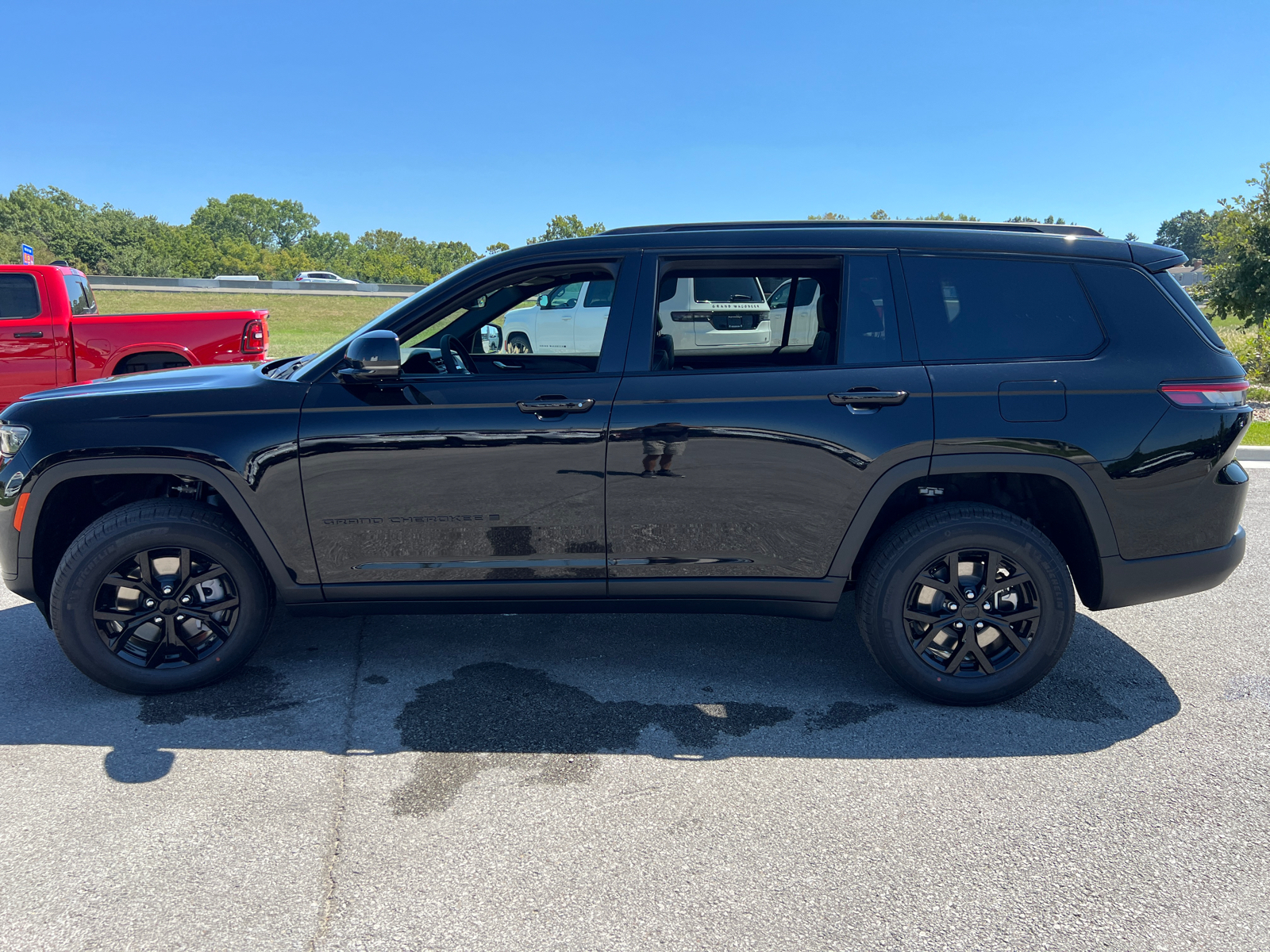 2024 Jeep Grand Cherokee L Altitude X 5