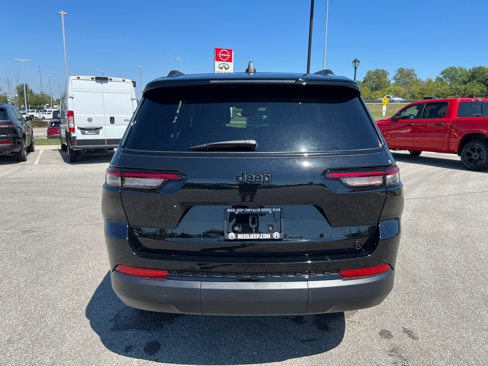 2024 Jeep Grand Cherokee L Altitude X 8