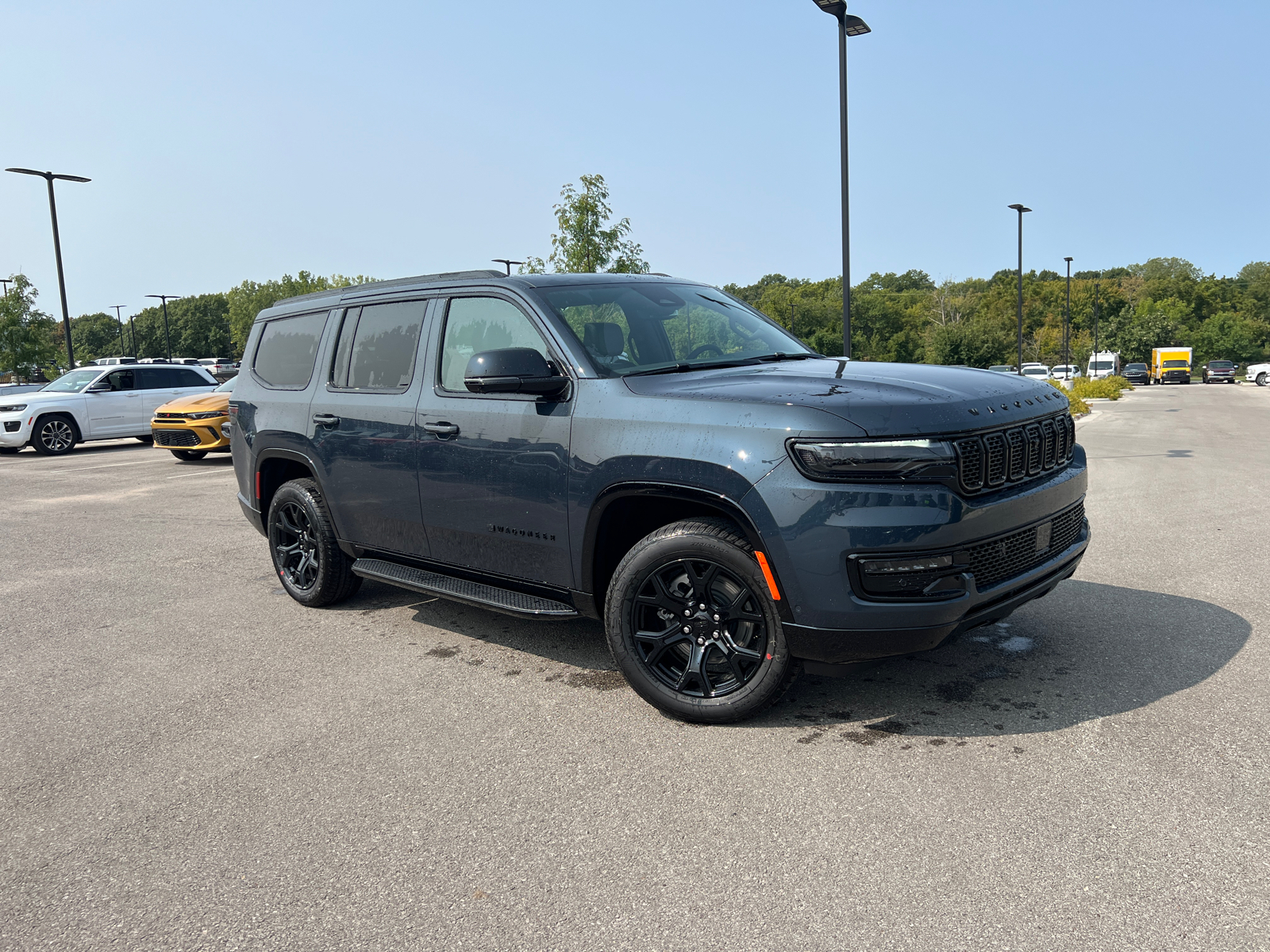 2024 Jeep Wagoneer Series II Carbide 1