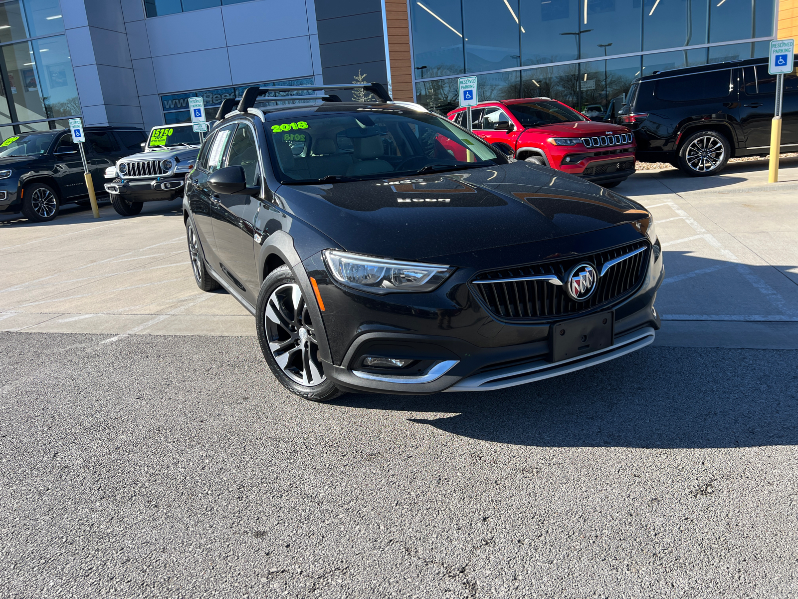 2018 Buick Regal TourX Essence 2