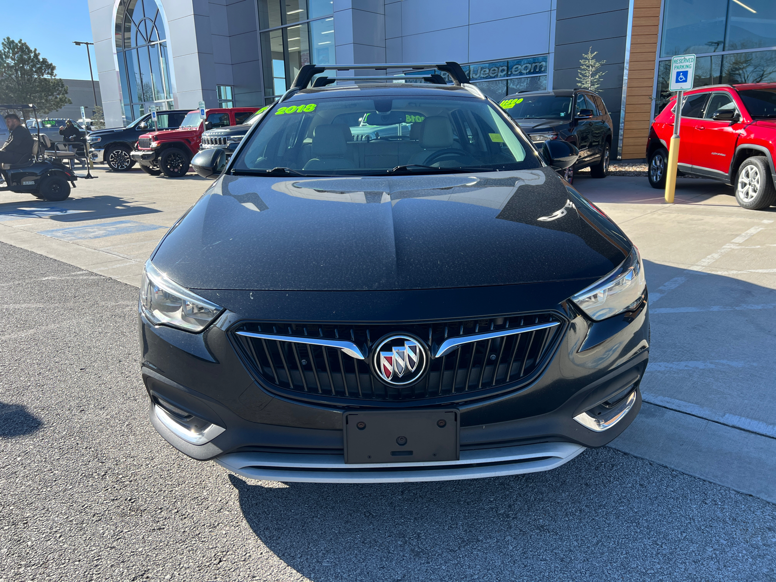 2018 Buick Regal TourX Essence 3