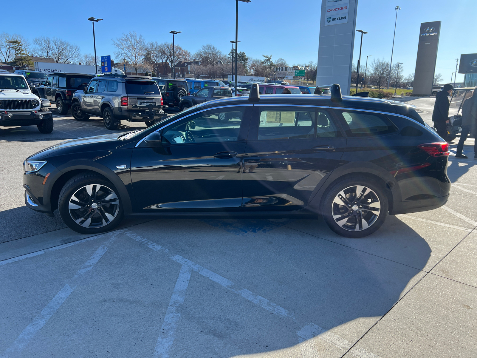 2018 Buick Regal TourX Essence 5