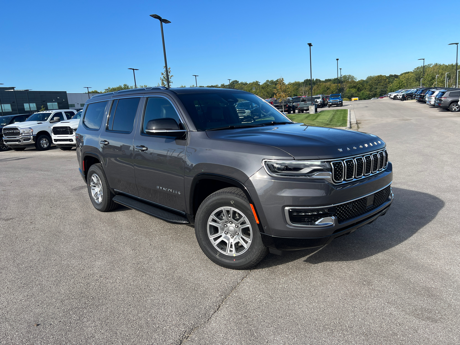 2024 Jeep Wagoneer 4X4 1