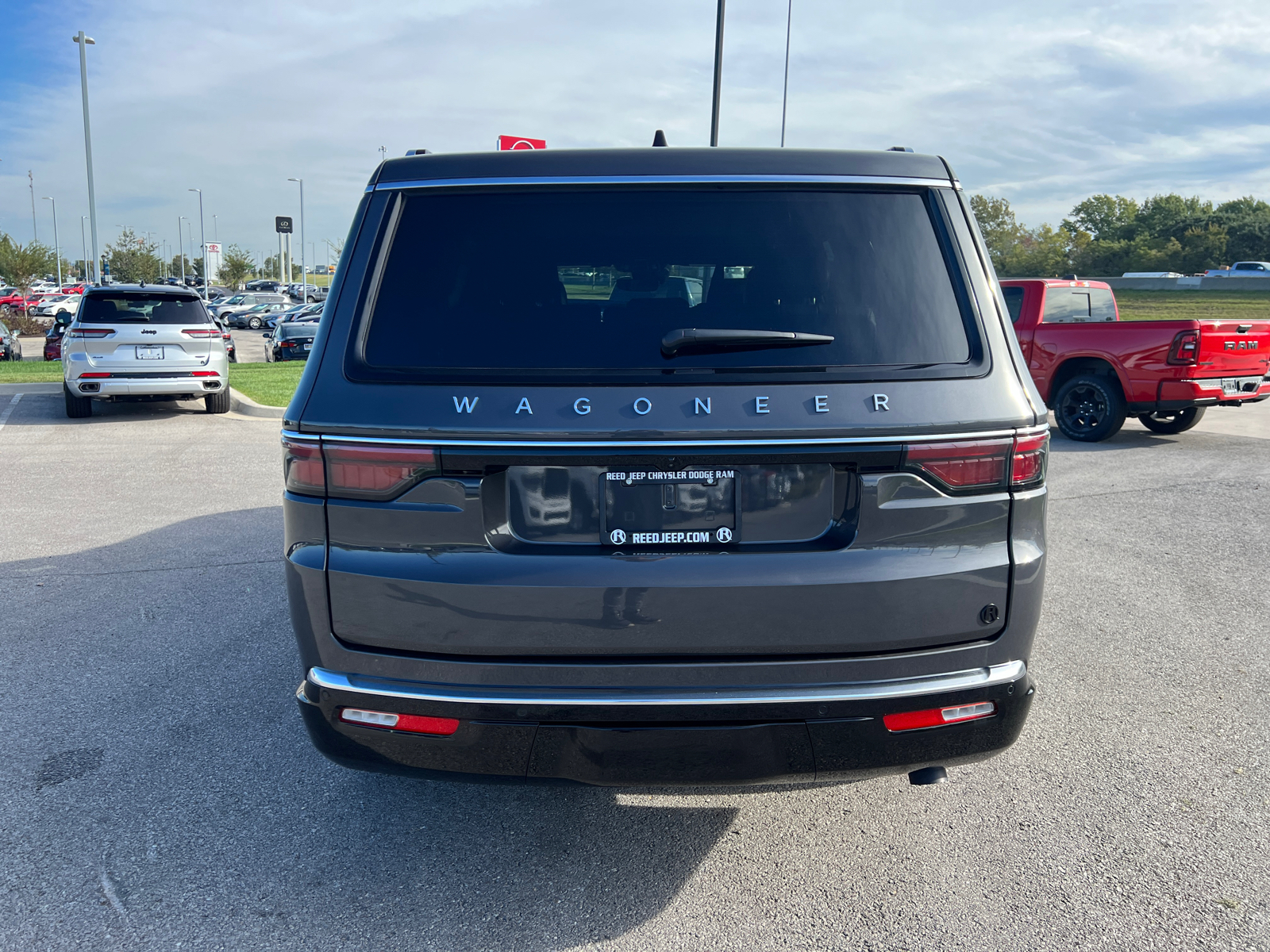 2024 Jeep Wagoneer 4X4 8