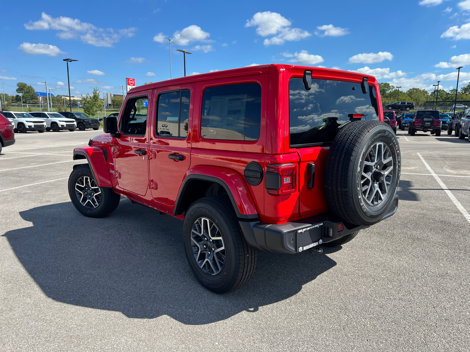 2024 Jeep Wrangler Sahara 7