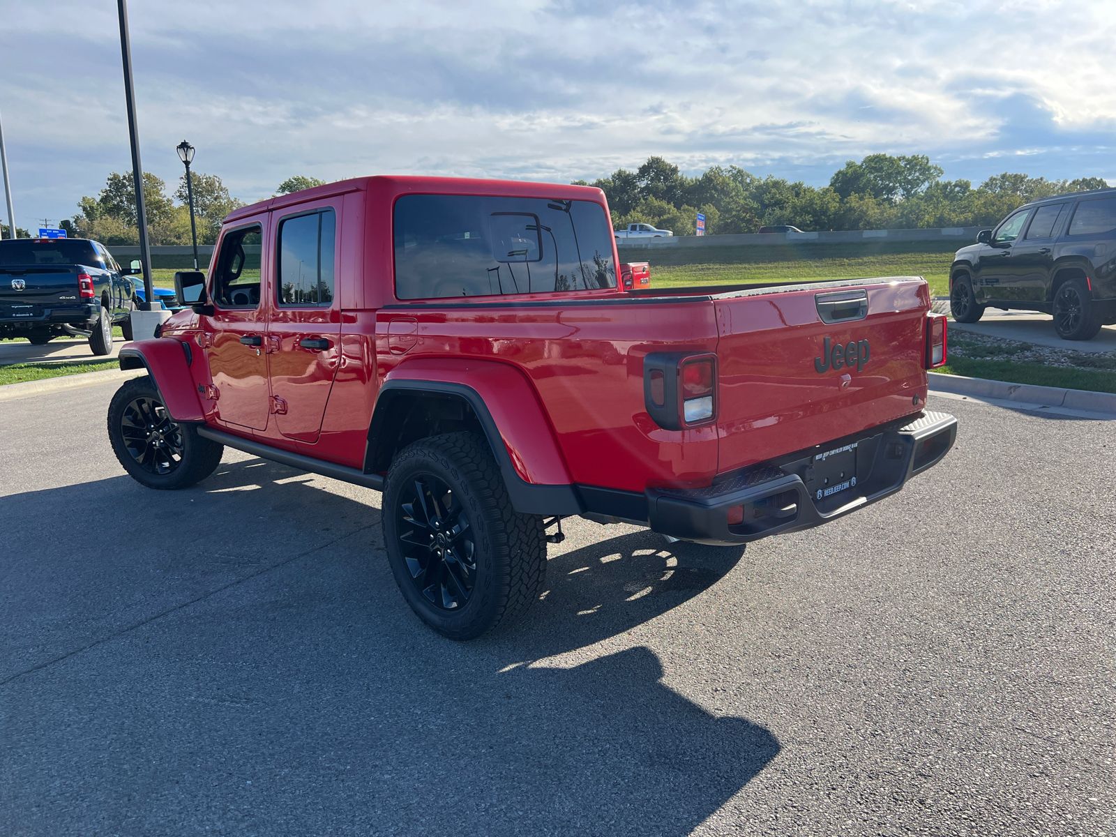 2024 Jeep Gladiator Sport 4x4 7