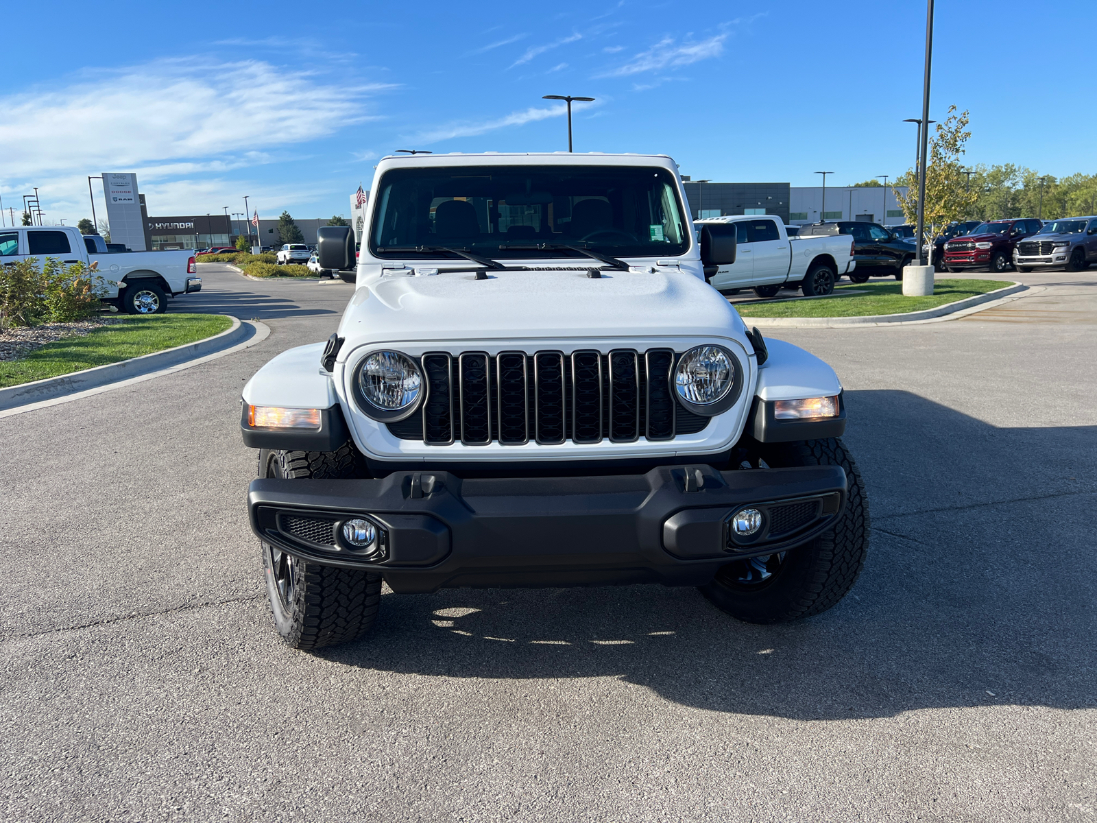 2024 Jeep Gladiator Sport 4x4 3