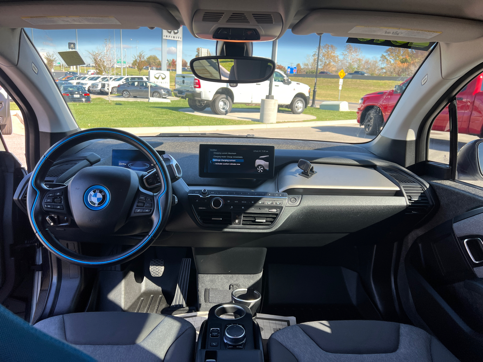 2019 BMW i3  13