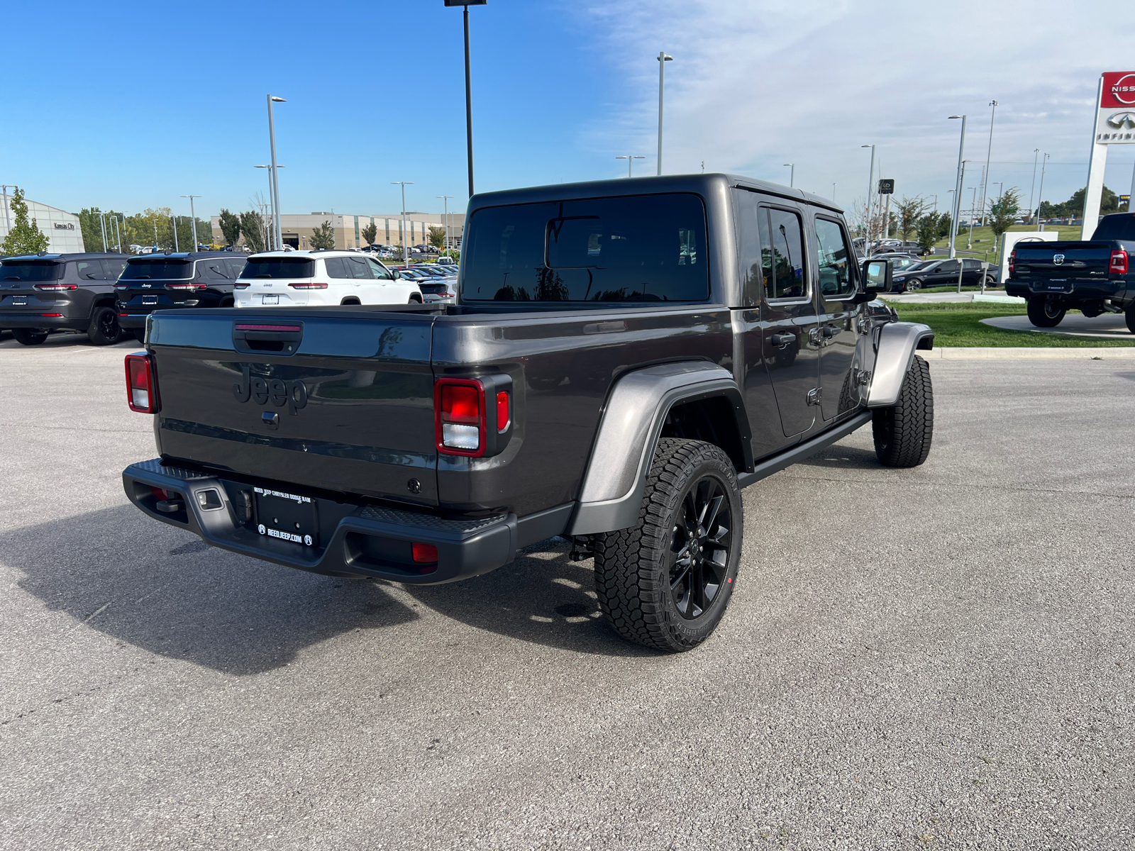 2024 Jeep Gladiator SPORT S 4X4 4x4 9