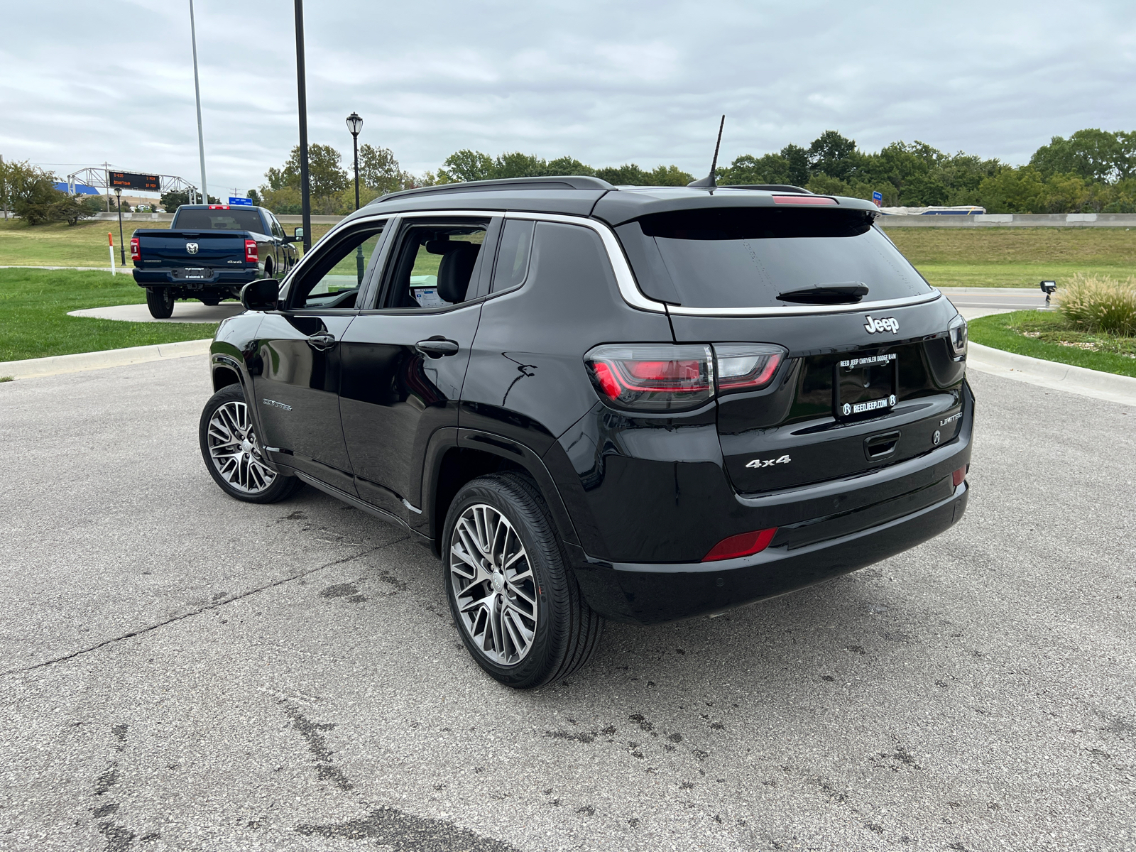 2024 Jeep Compass Limited 7