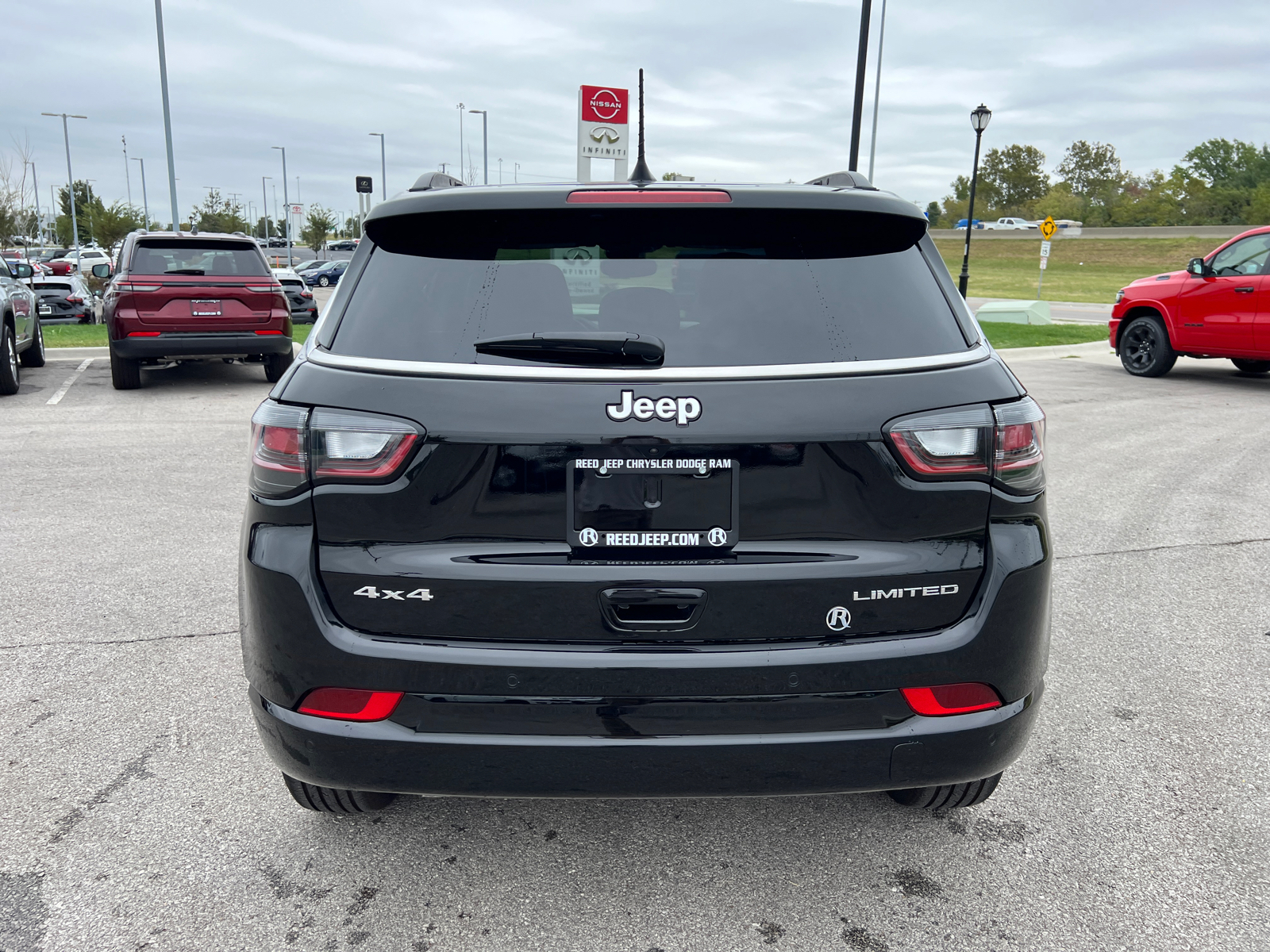 2024 Jeep Compass Limited 8