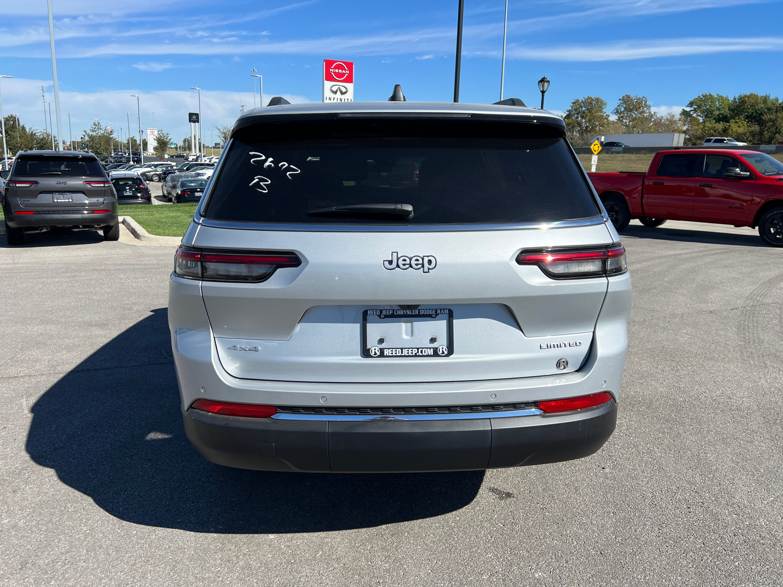 2024 Jeep Grand Cherokee L Limited 8