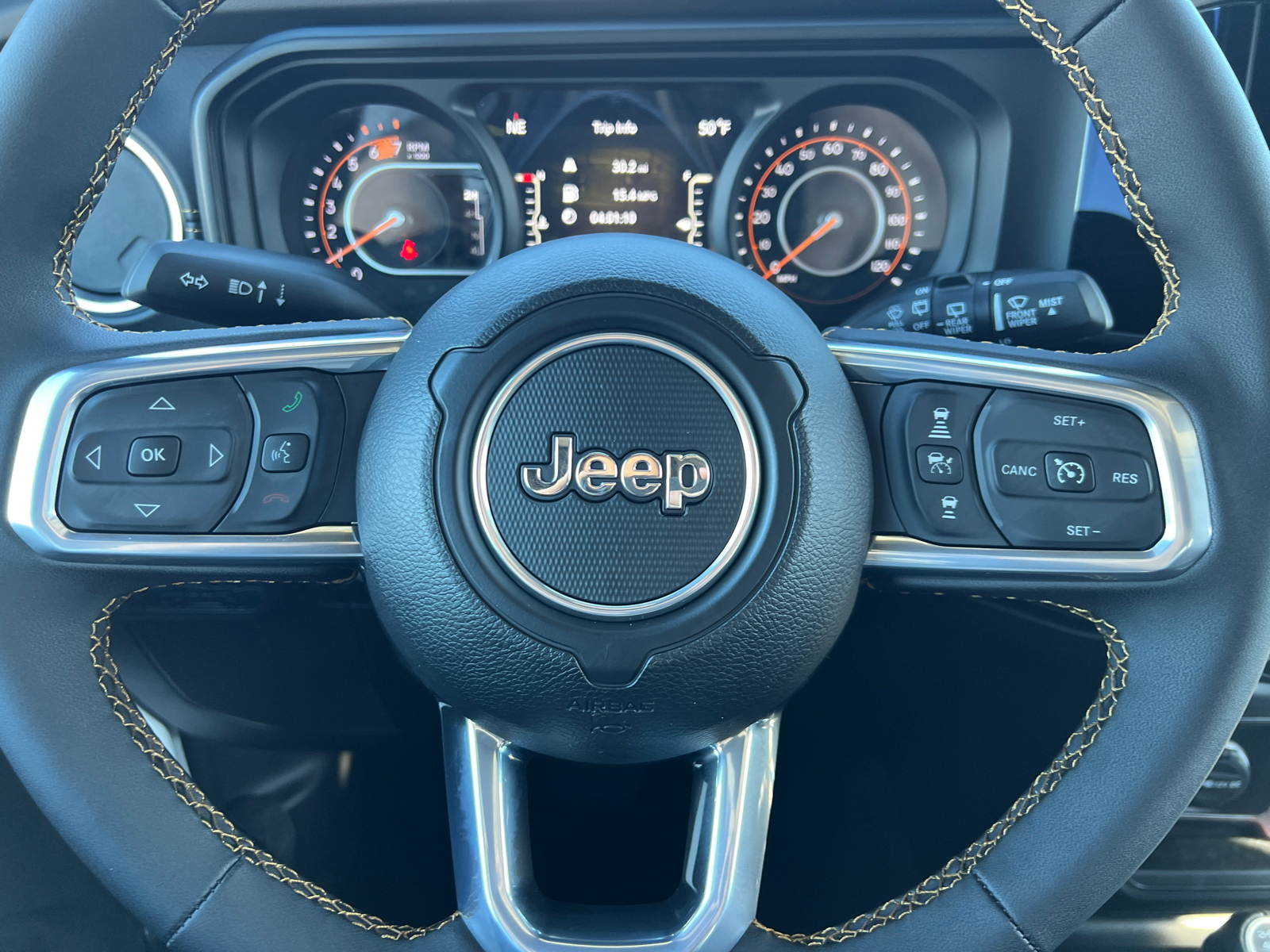 2024 Jeep Wrangler Sahara 22