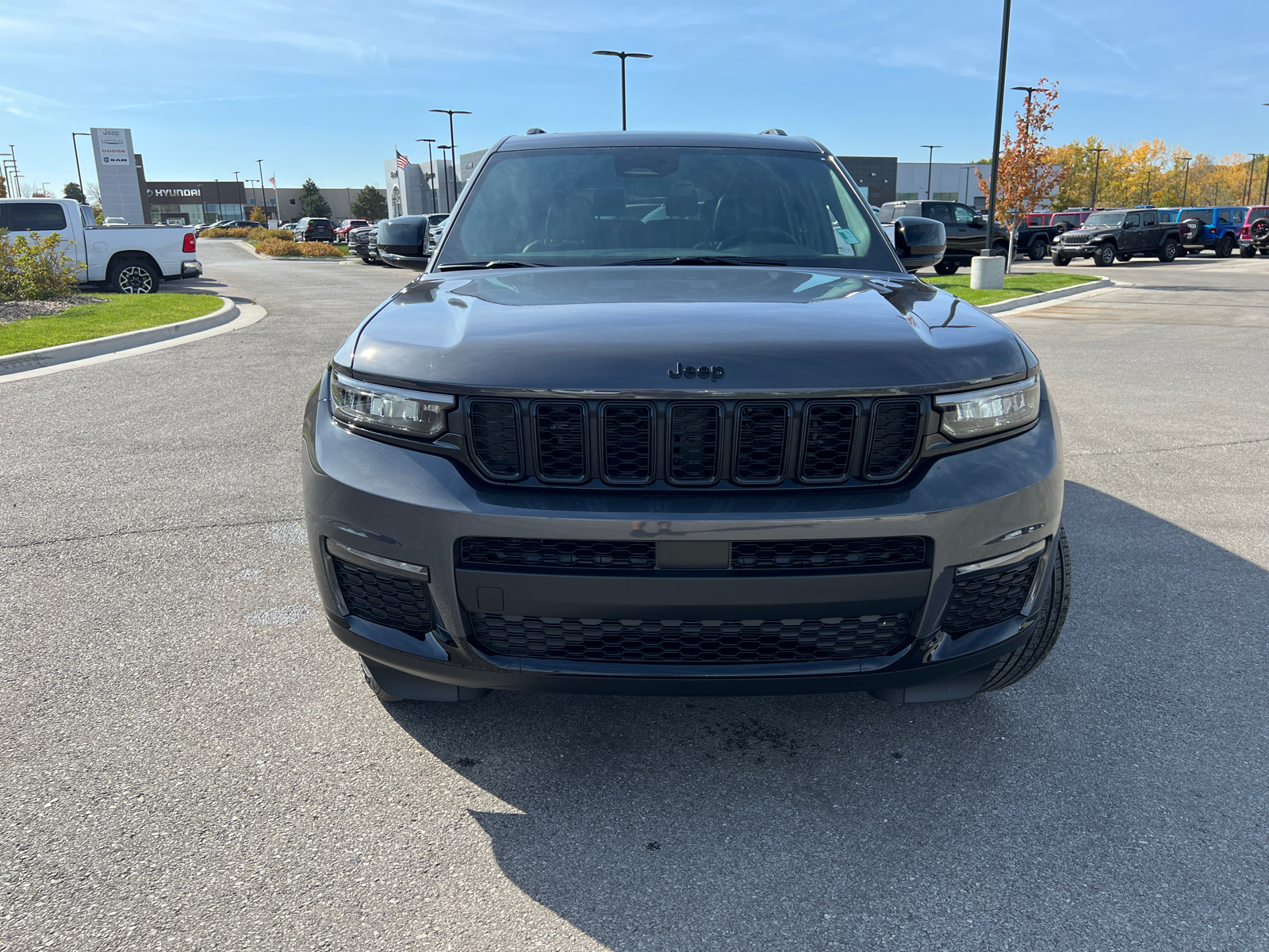 2025 Jeep Grand Cherokee L Limited 3