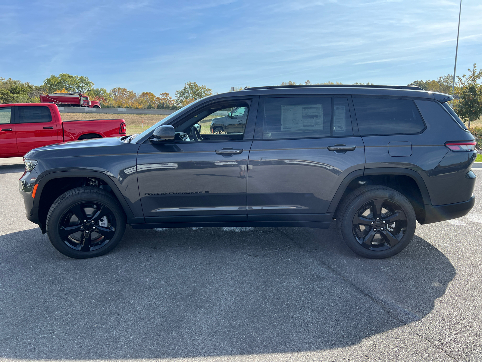 2025 Jeep Grand Cherokee L Limited 5