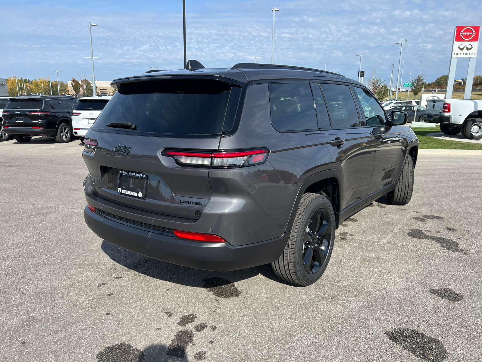 2025 Jeep Grand Cherokee L Limited 9