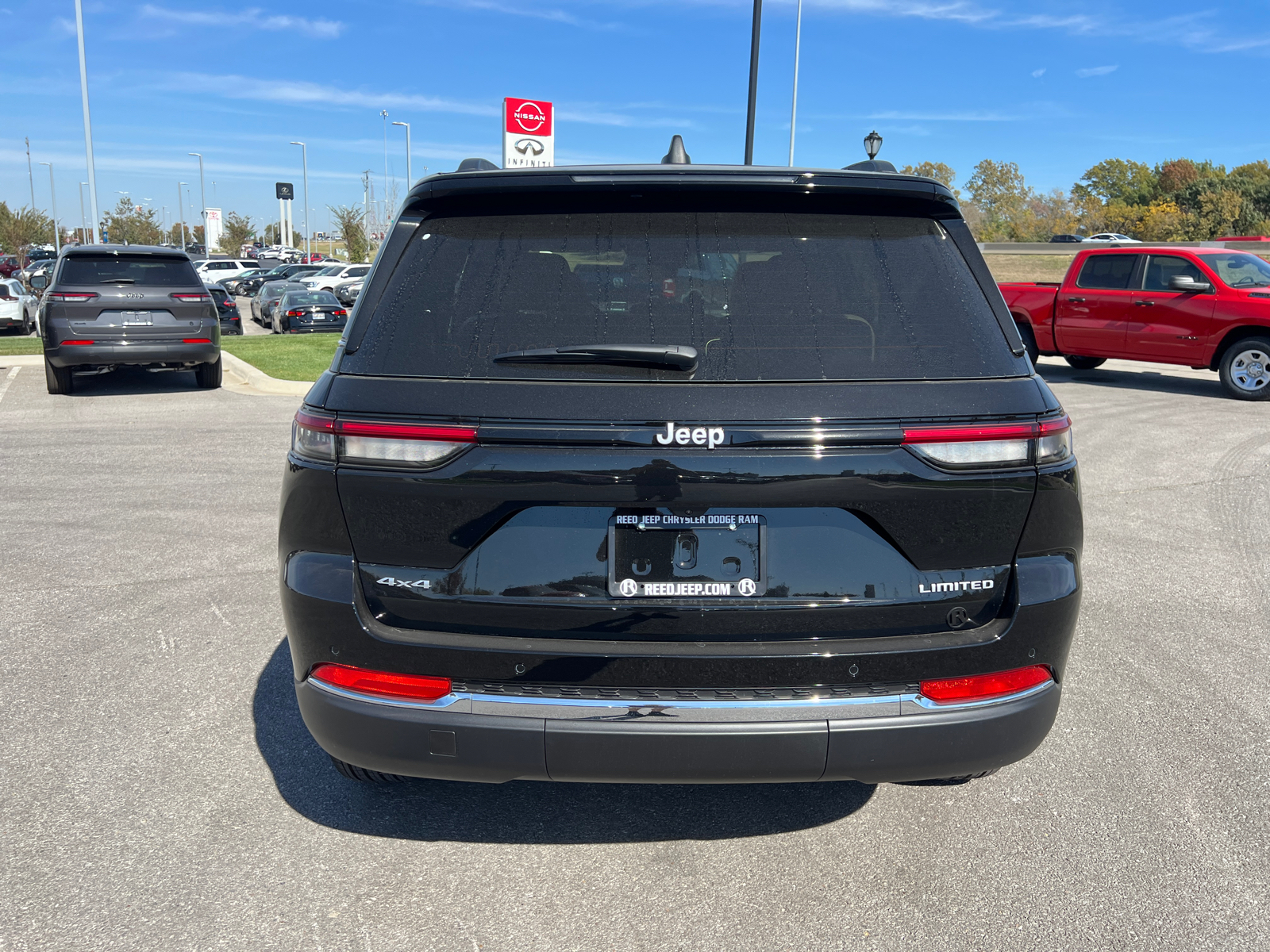 2025 Jeep Grand Cherokee Limited 8