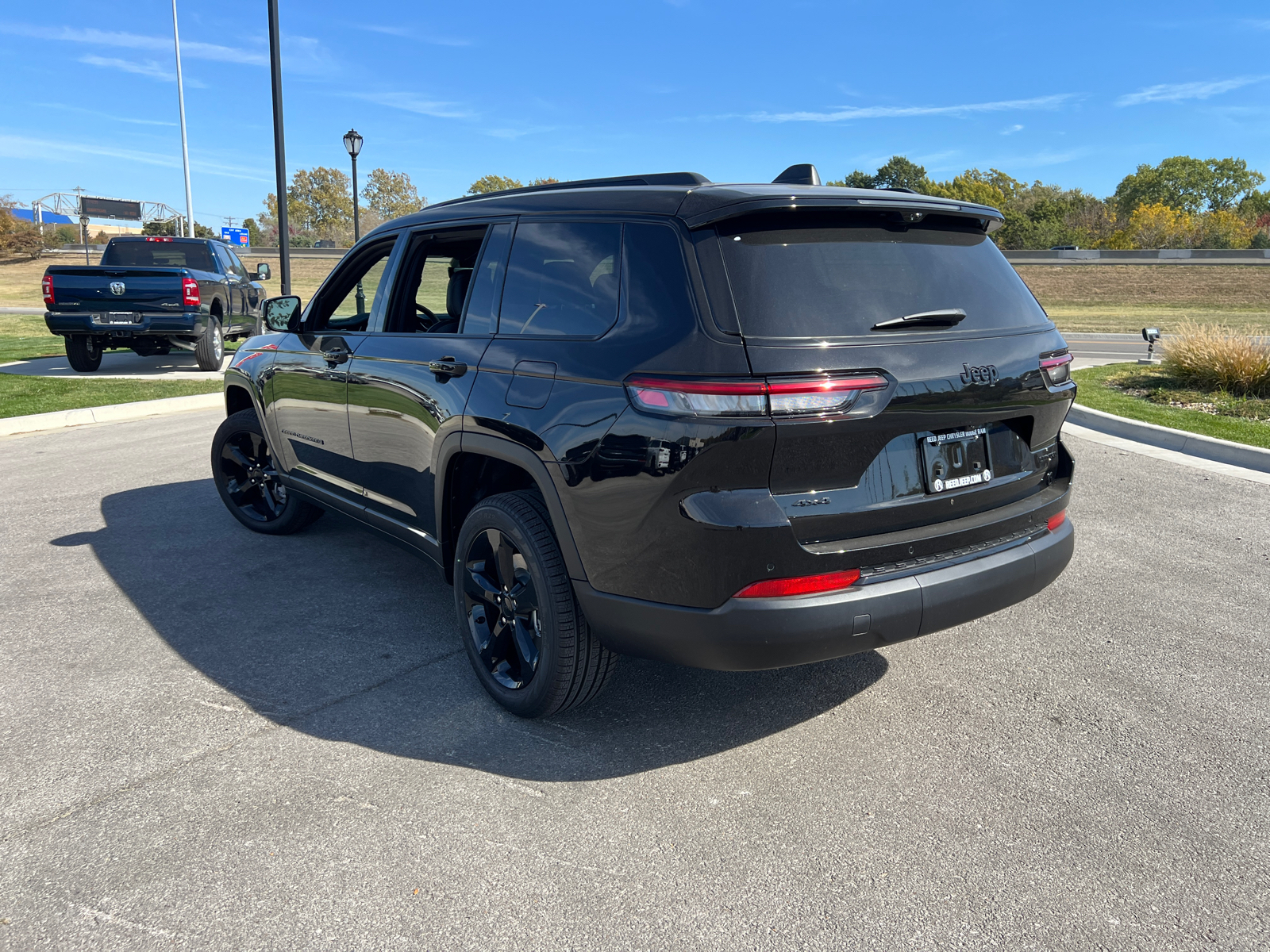 2025 Jeep Grand Cherokee L Limited 7