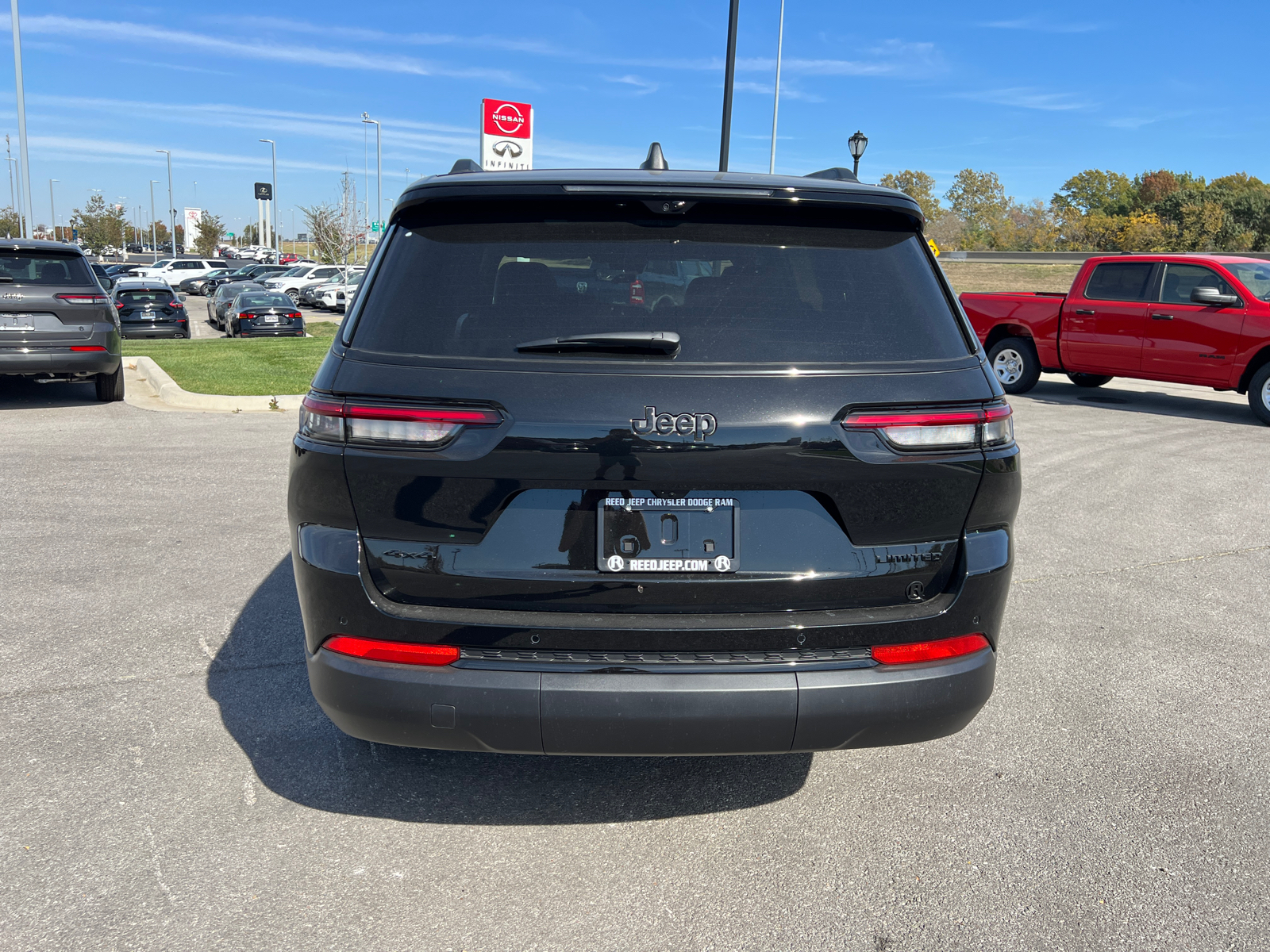 2025 Jeep Grand Cherokee L Limited 8