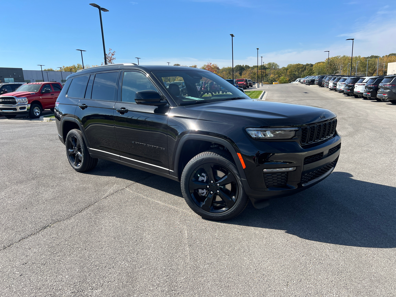 2025 Jeep Grand Cherokee L Limited 1