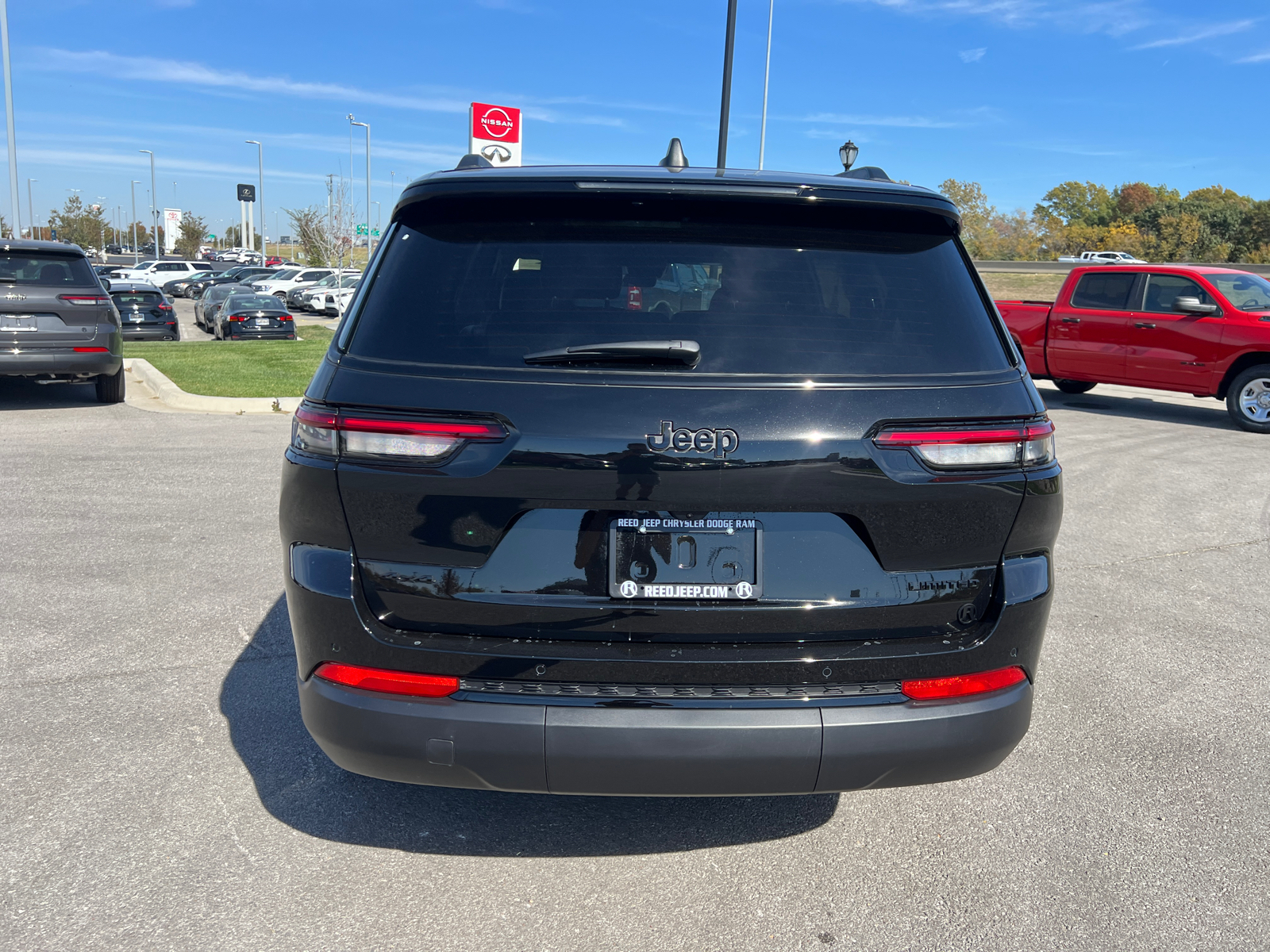 2025 Jeep Grand Cherokee L Limited 8