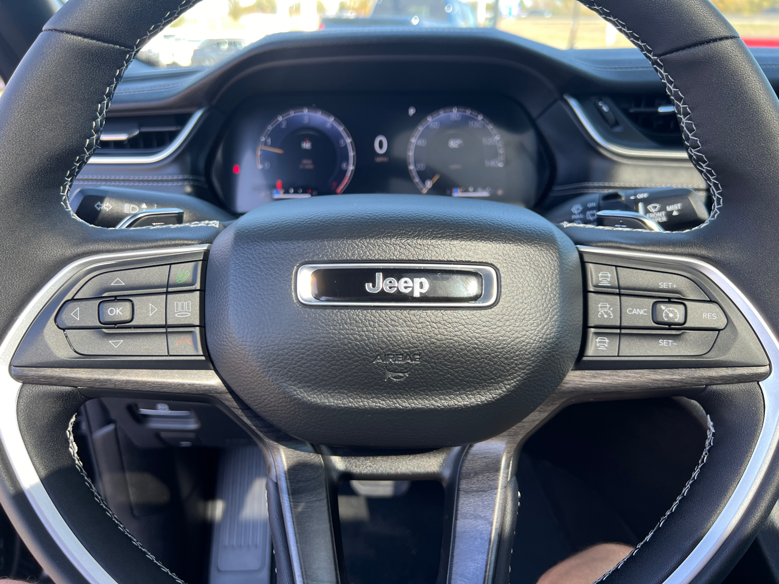 2025 Jeep Grand Cherokee L Limited 25