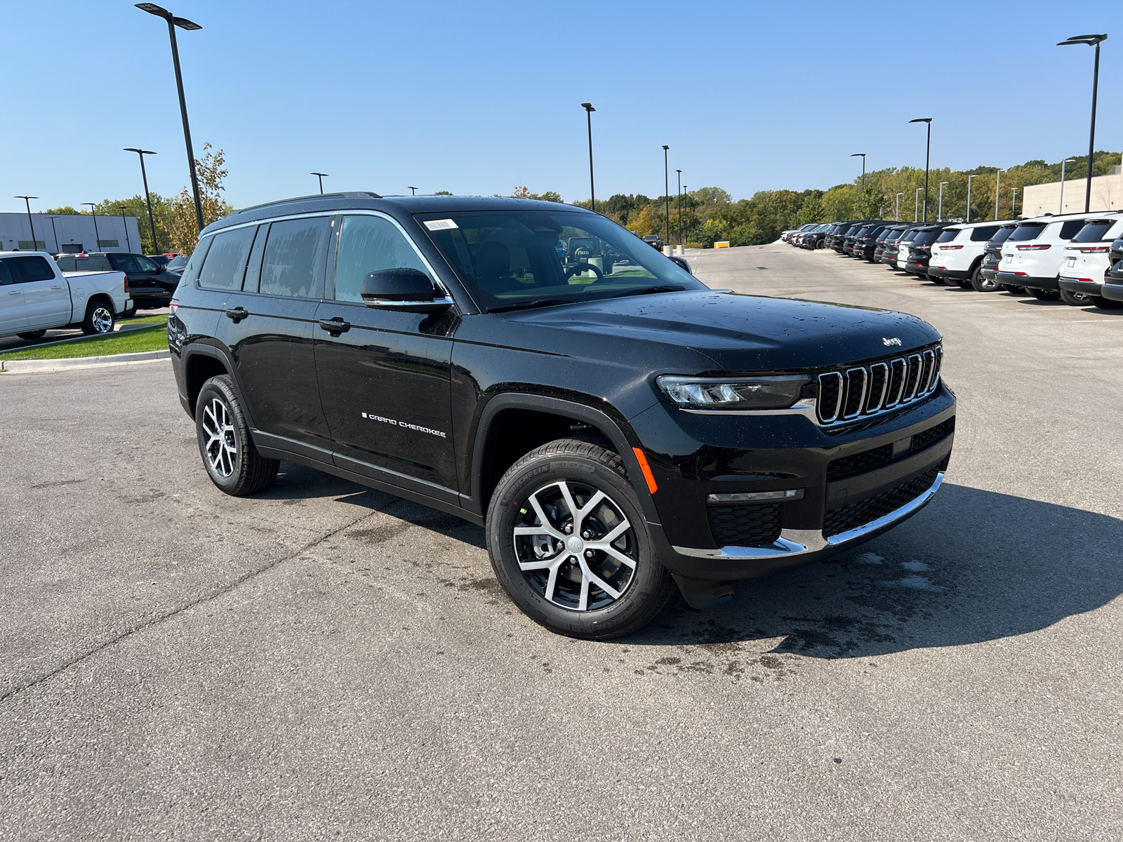 2025 Jeep Grand Cherokee L Limited 1