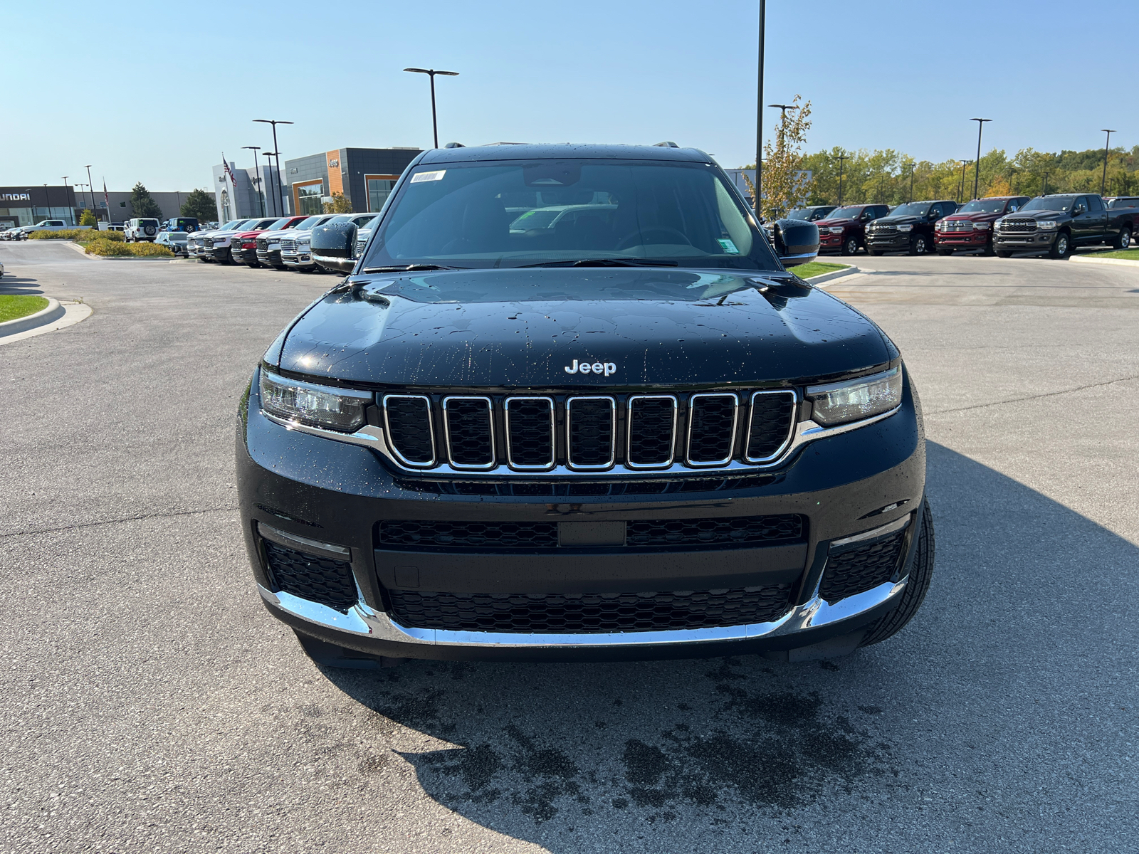 2025 Jeep Grand Cherokee L Limited 3